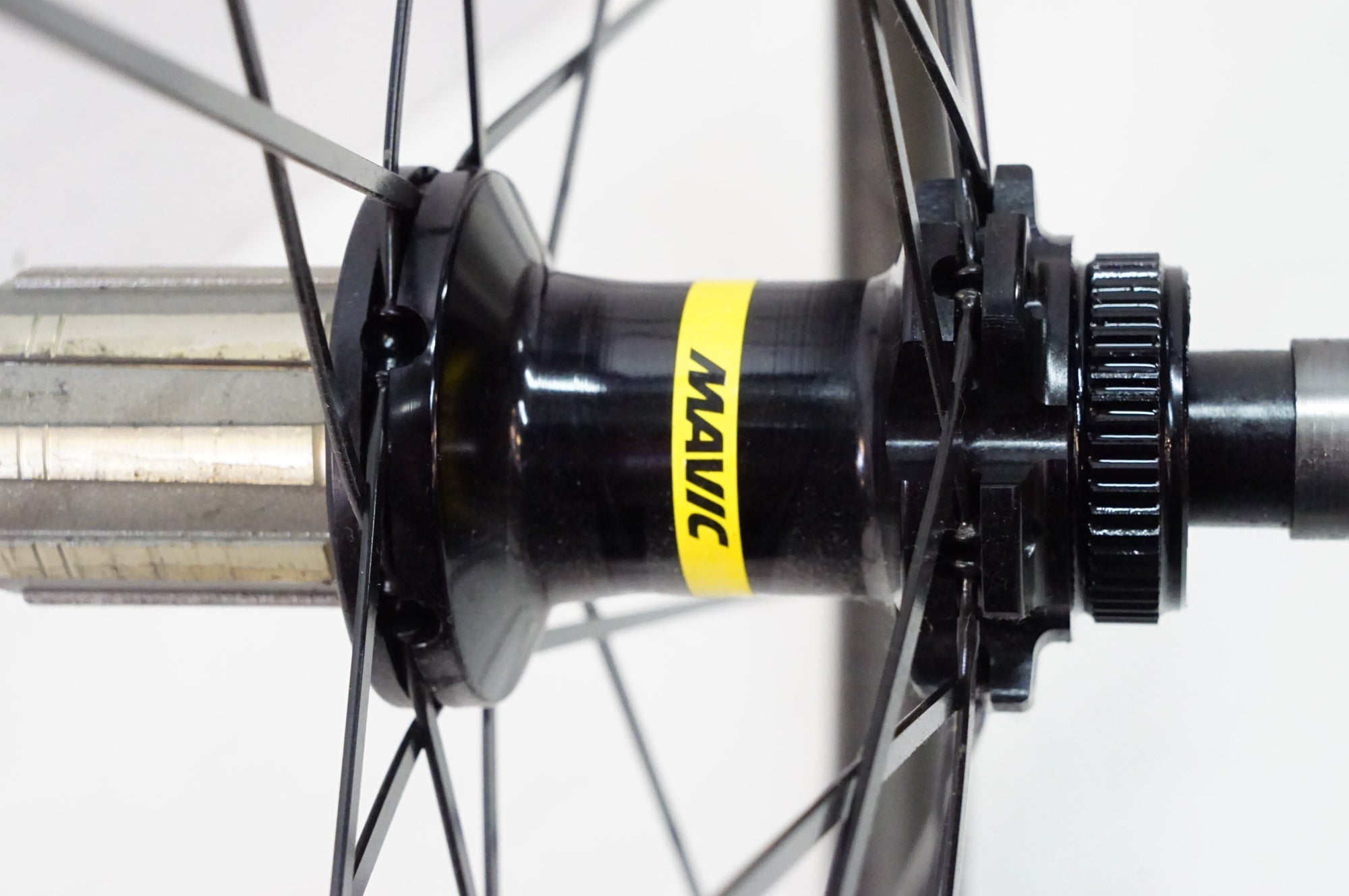 MAVIC COSMIC PRO CARBON SL UST シマノ11速 MAVIC 「マヴィック」 COSMIC PRO CARBON UST DISC シマノ 11速