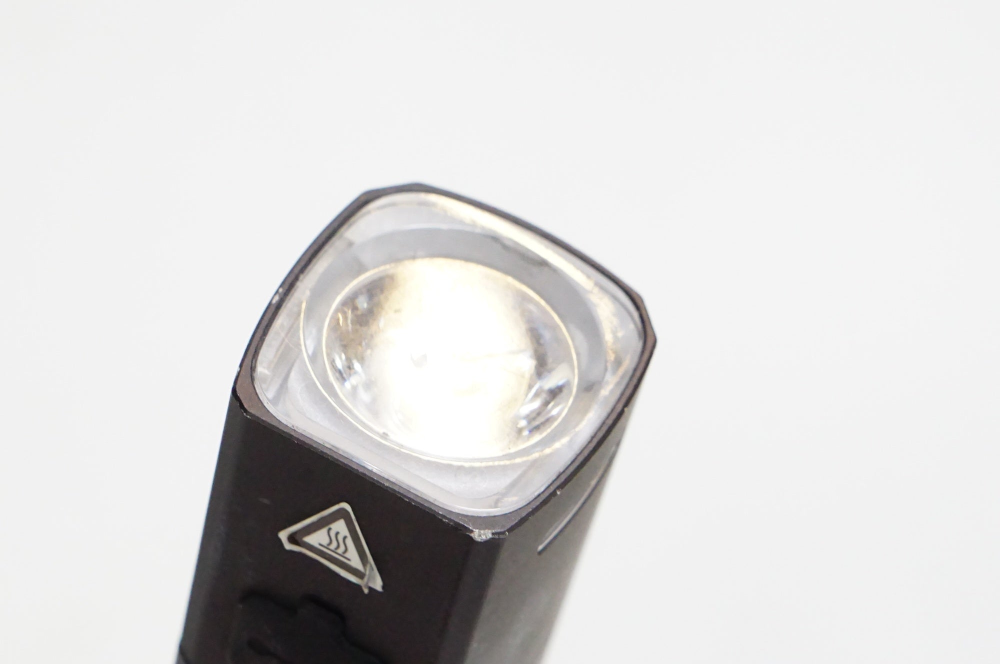 GIANT 「ジャイアント」 RECON HL900 フロントライト / 熊谷本店