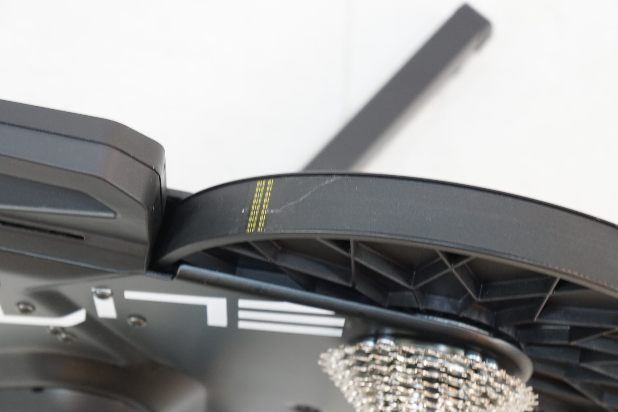 ELITE 「エリート」 SUITO スマートトレーナー / バイチャリ浦和ベース