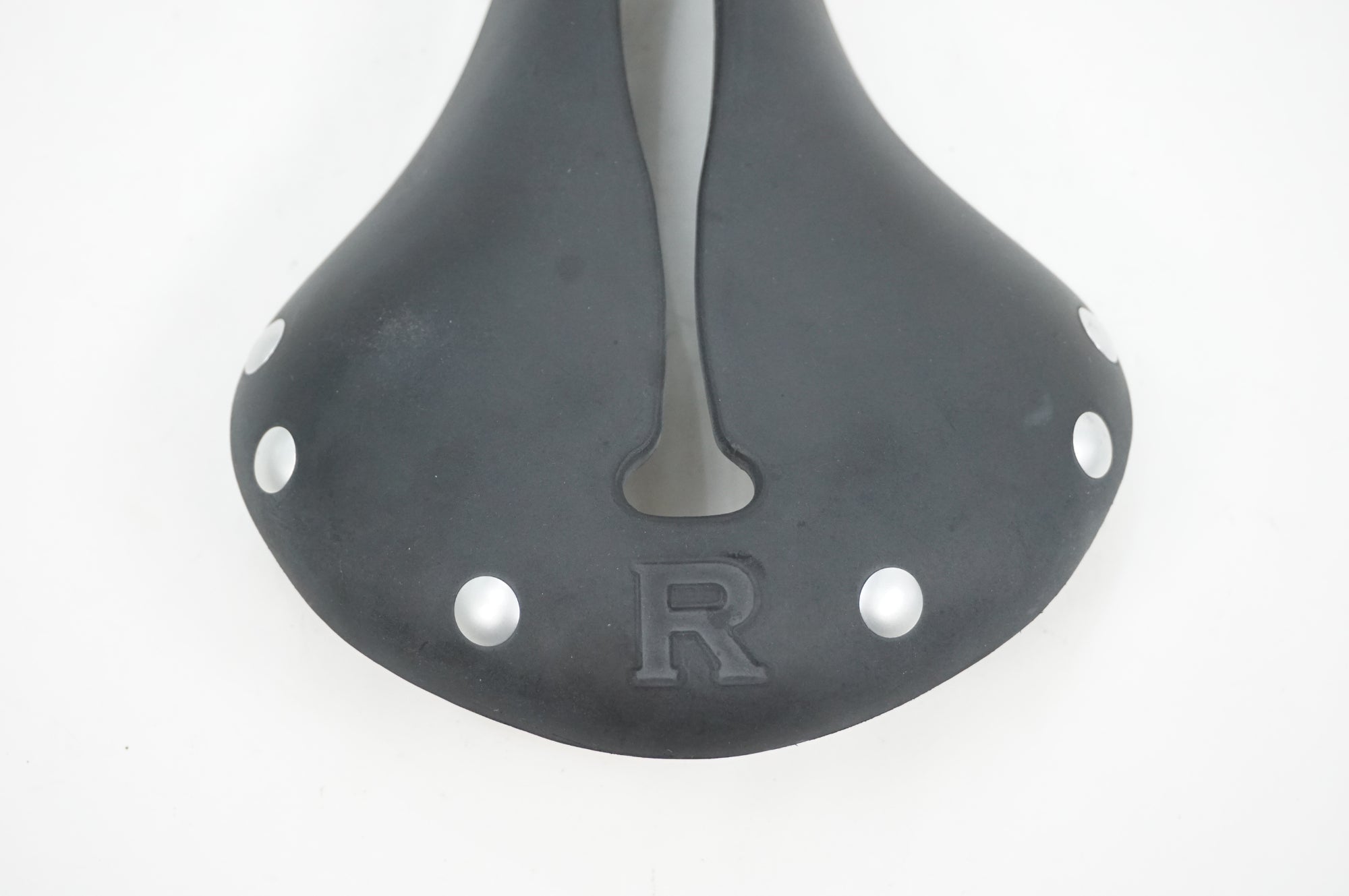 SELLE ANATOMICA 「セラアナトミカ」 R2 RUBBER サドル / 川越店