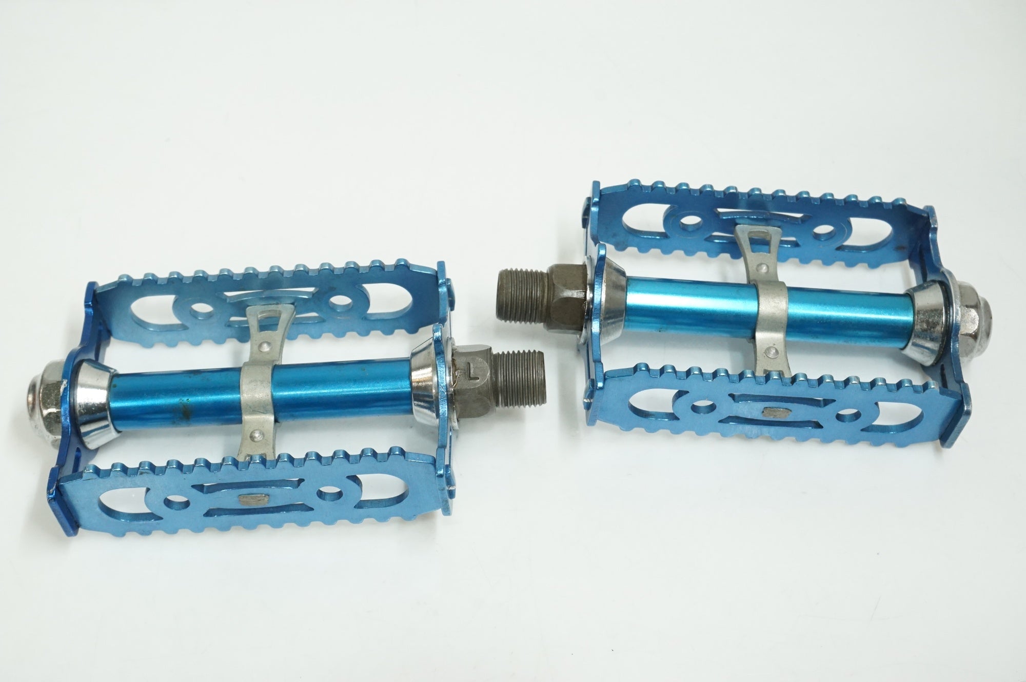 LYOTARD 「リオター」 460D ペダル / 大宮店