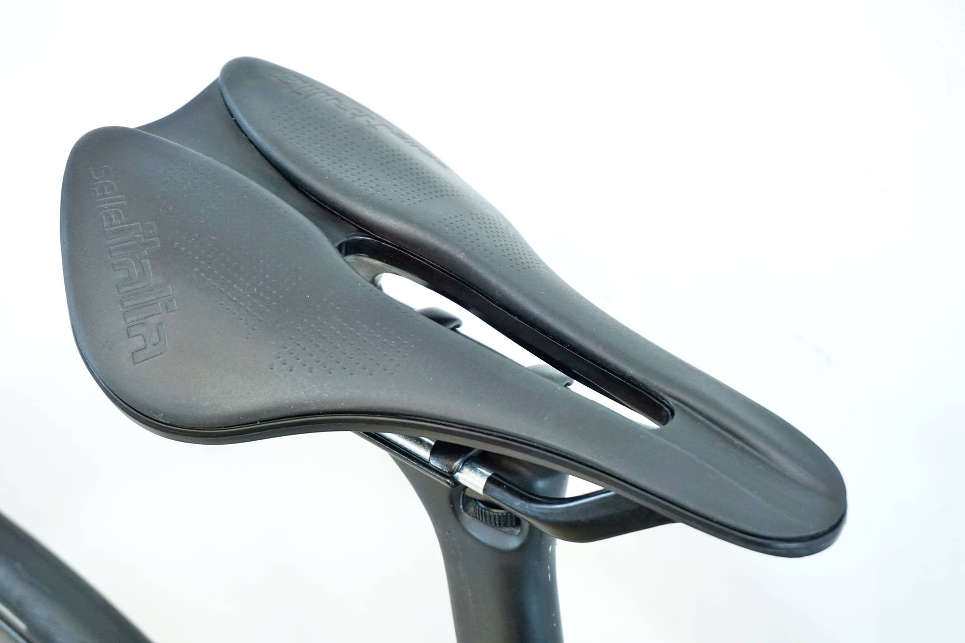 CERVELO 「サーベロ」 SOLOIST 2023年モデル ロードバイク / 有明ガーデン店