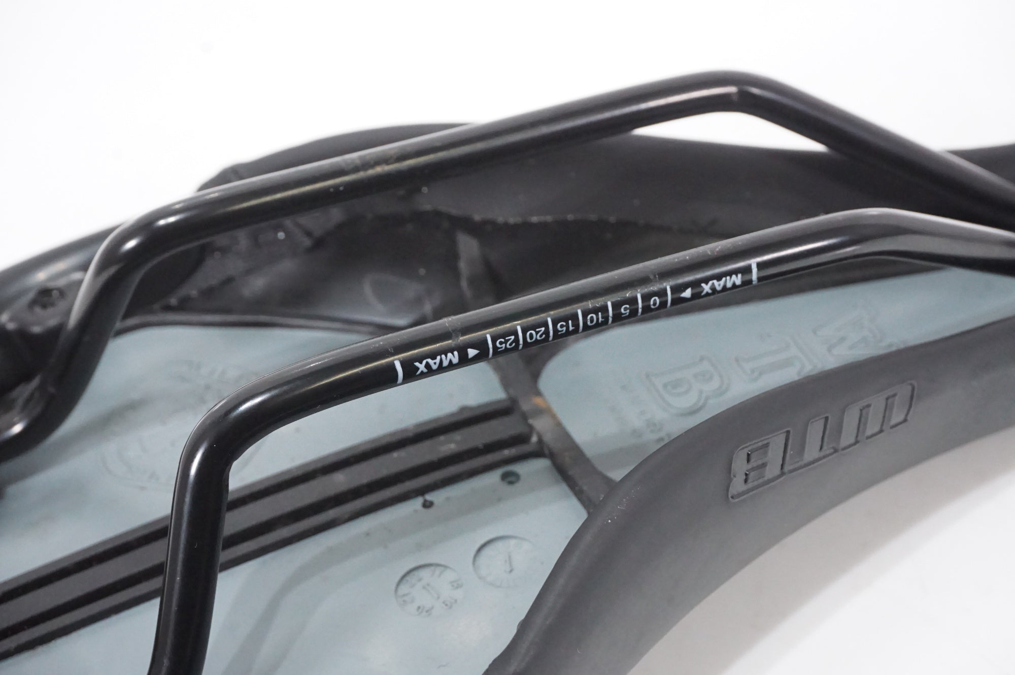 WTB 「ダブリュティービー」 SPEED V サドル / AKIBA店