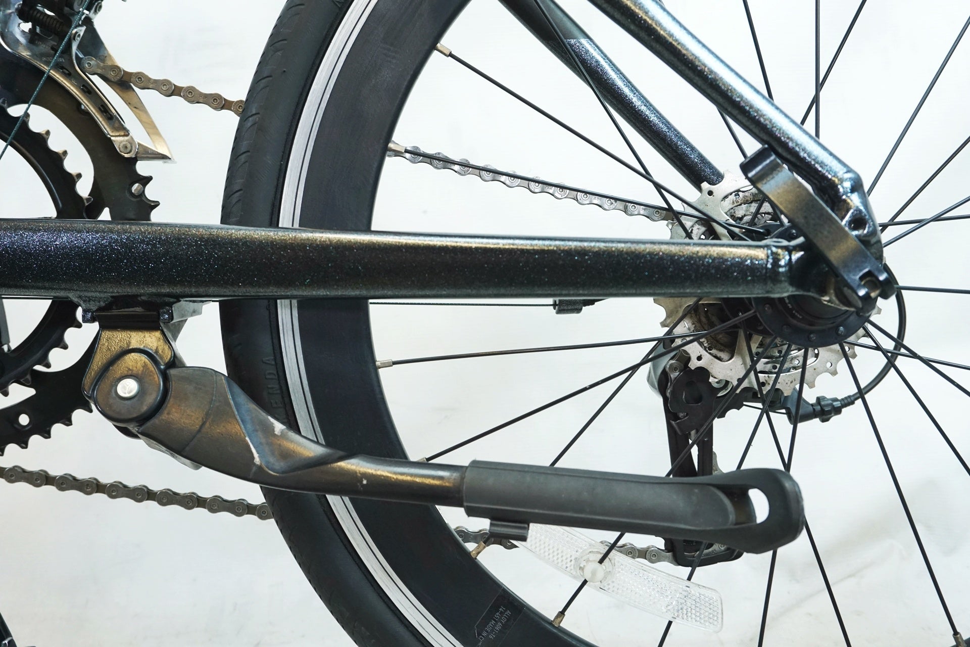 GIANT 「ジャイアント」 IDIOM1 2024年モデル ミニベロ / 有明ガーデン店