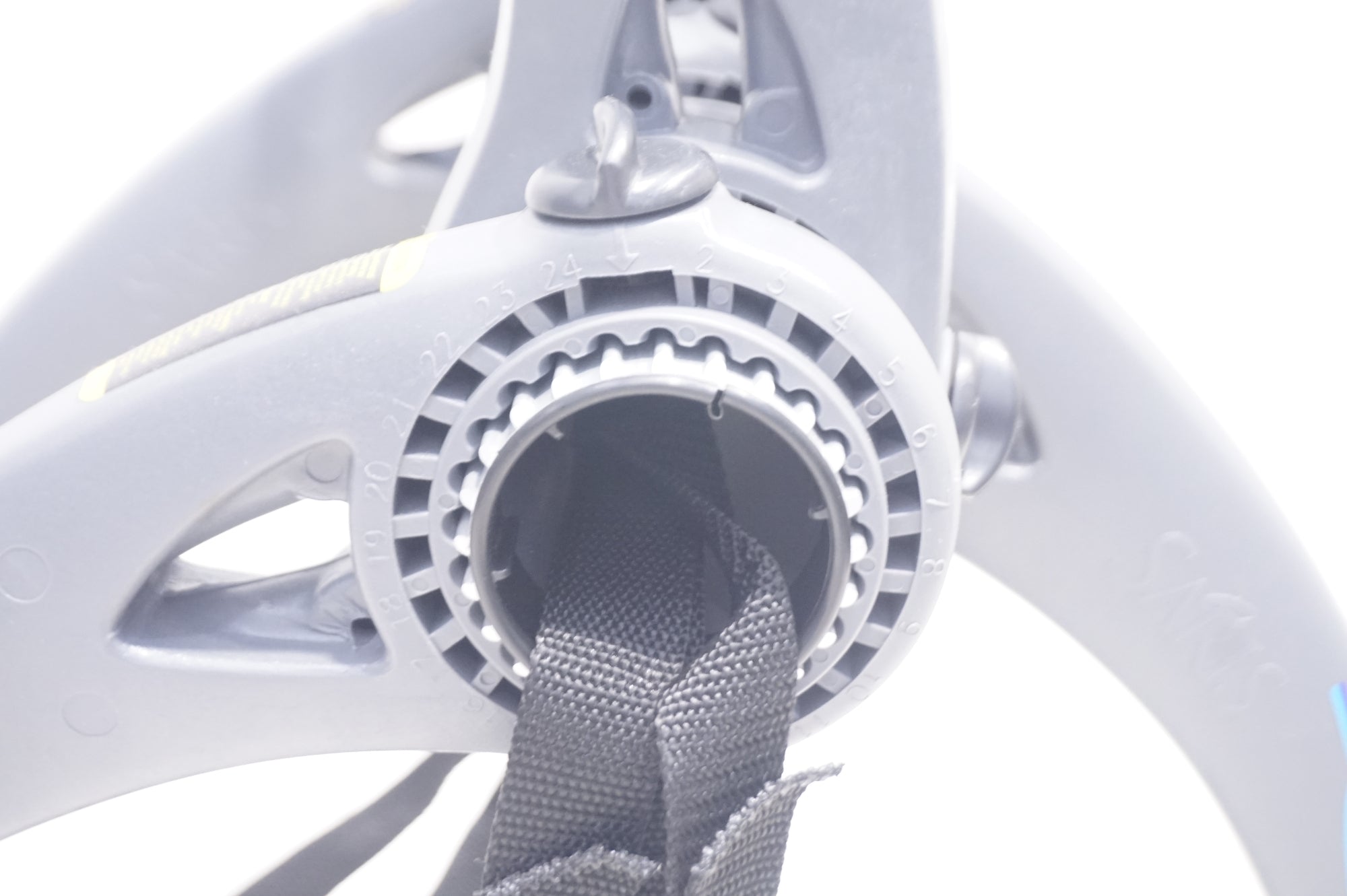 TERZO 「テルッツオ」 SARIS EC16 サイクルキャリア / 大阪門真店