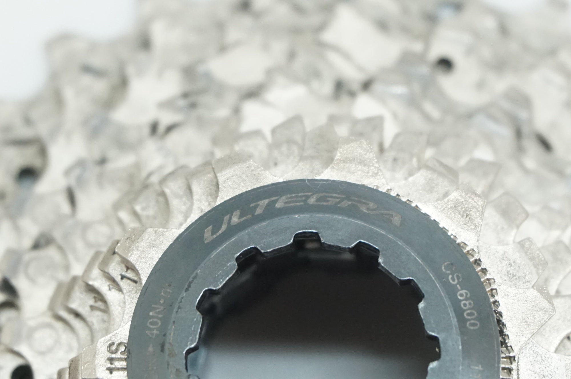 SHIMANO 「シマノ」 ULTEGRA CS-6800 11-28T スプロケット