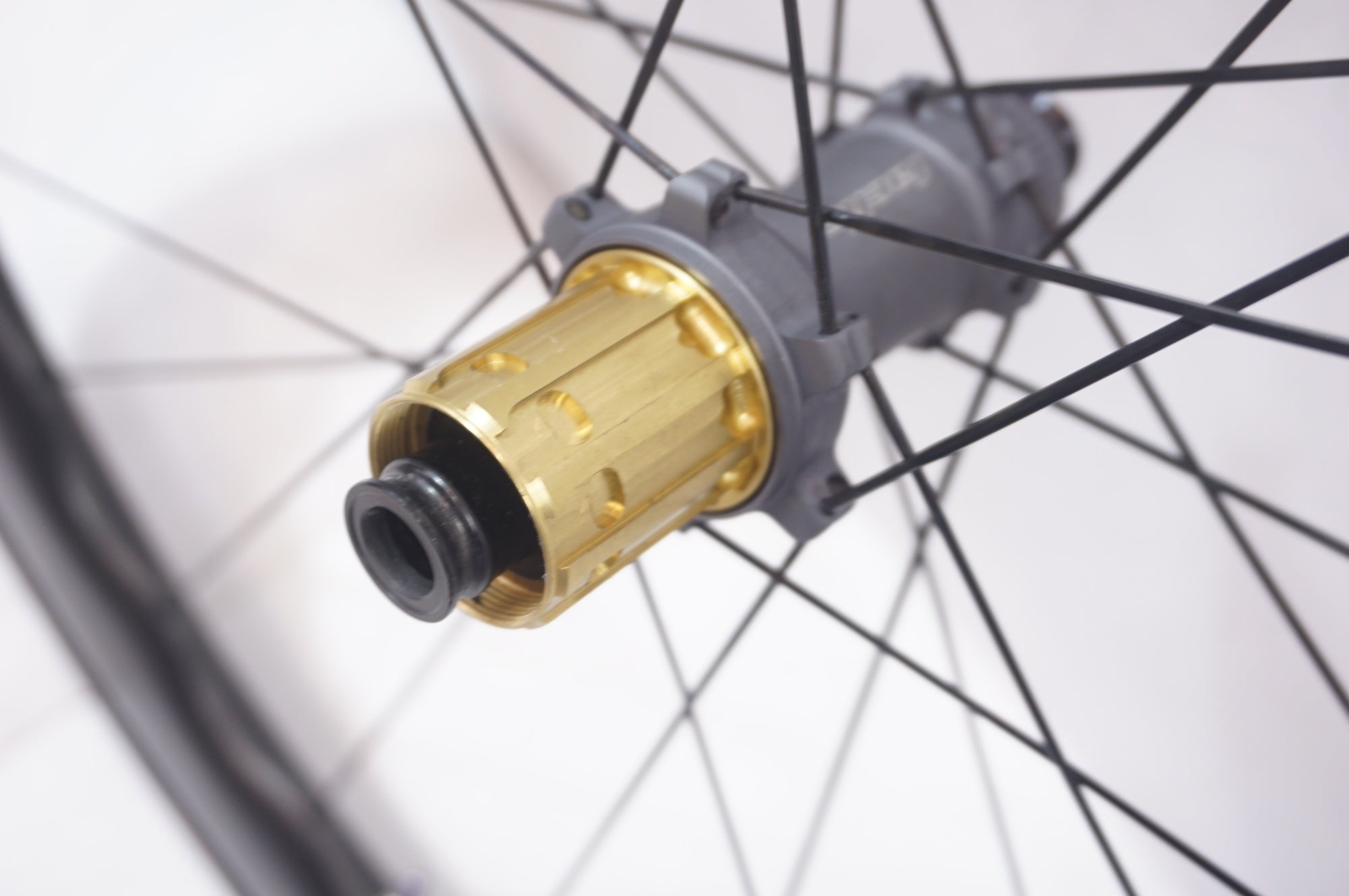 PRINCETON CARBON WORKS 「プリンストンカーボンワークス」 PEAK 4550