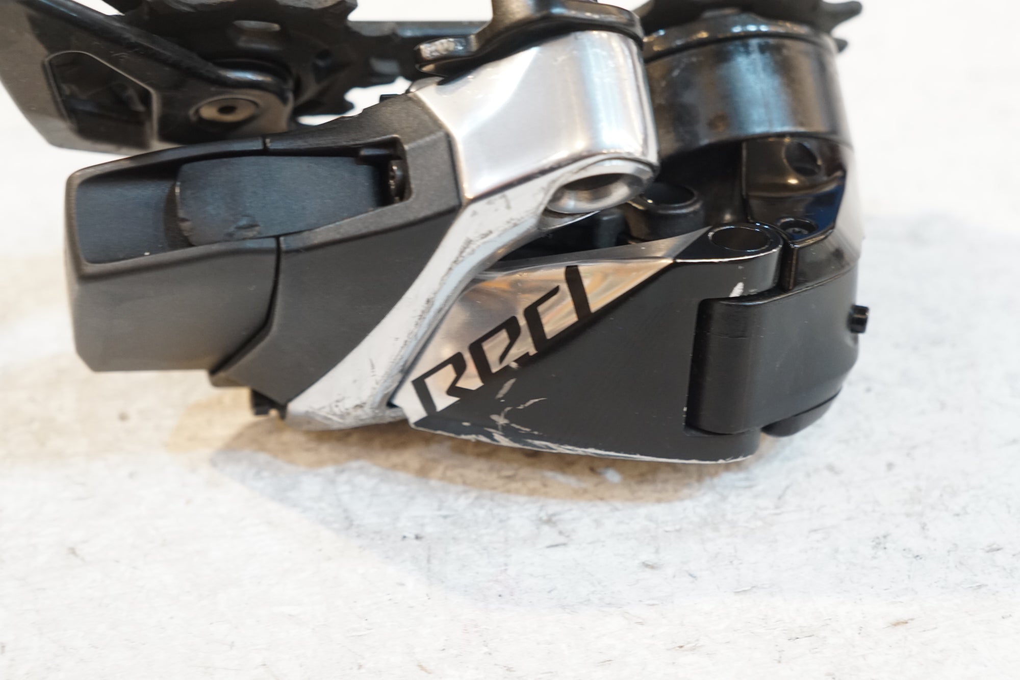 SRAM 「スラム」 RED e-TAP AXS D1 リアディレイラー / バイチャリ浦和ベース