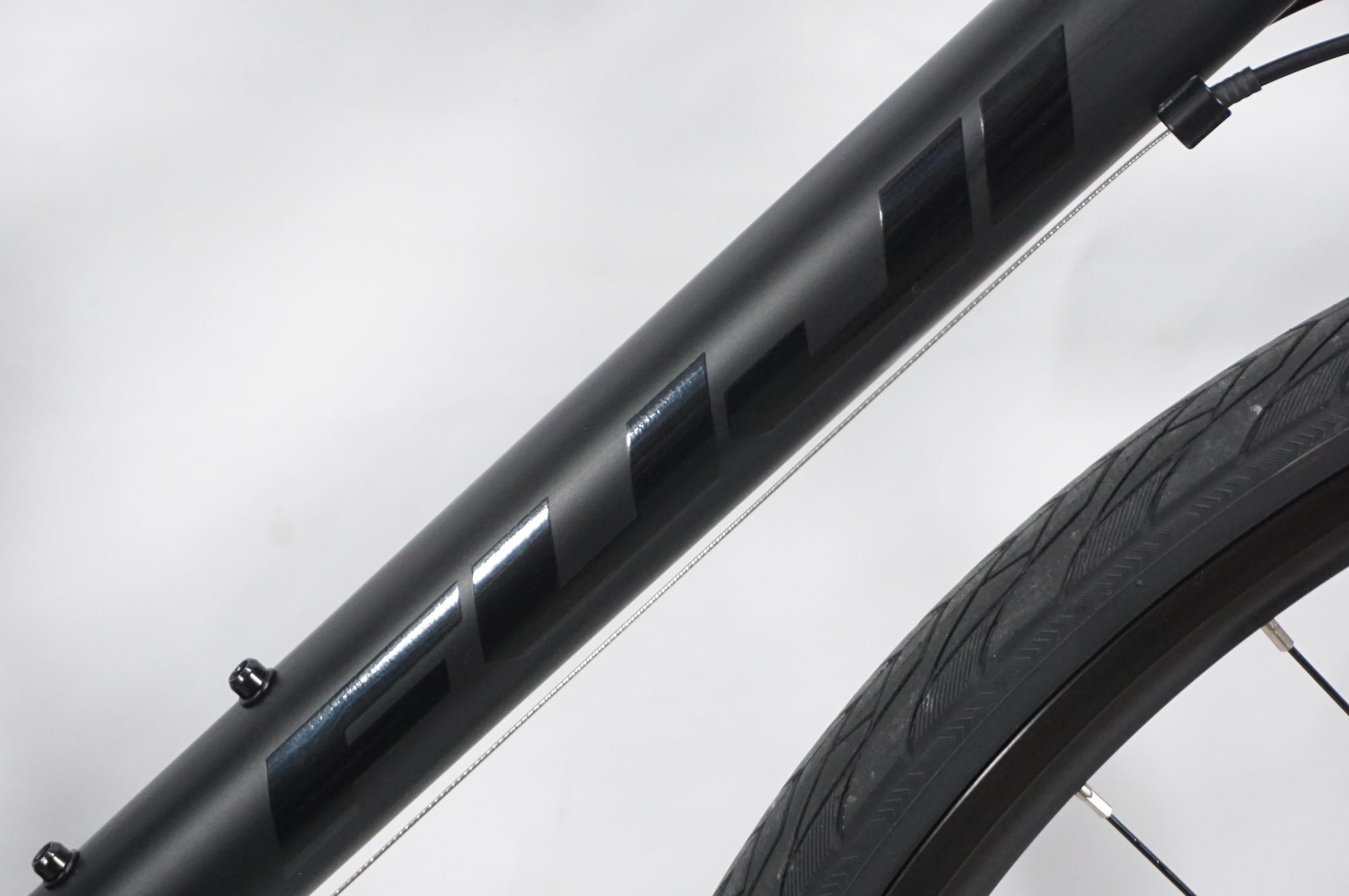 FUJI 「フジ」 RAIZ DISC 2025年モデル クロスバイク / AKIBA店