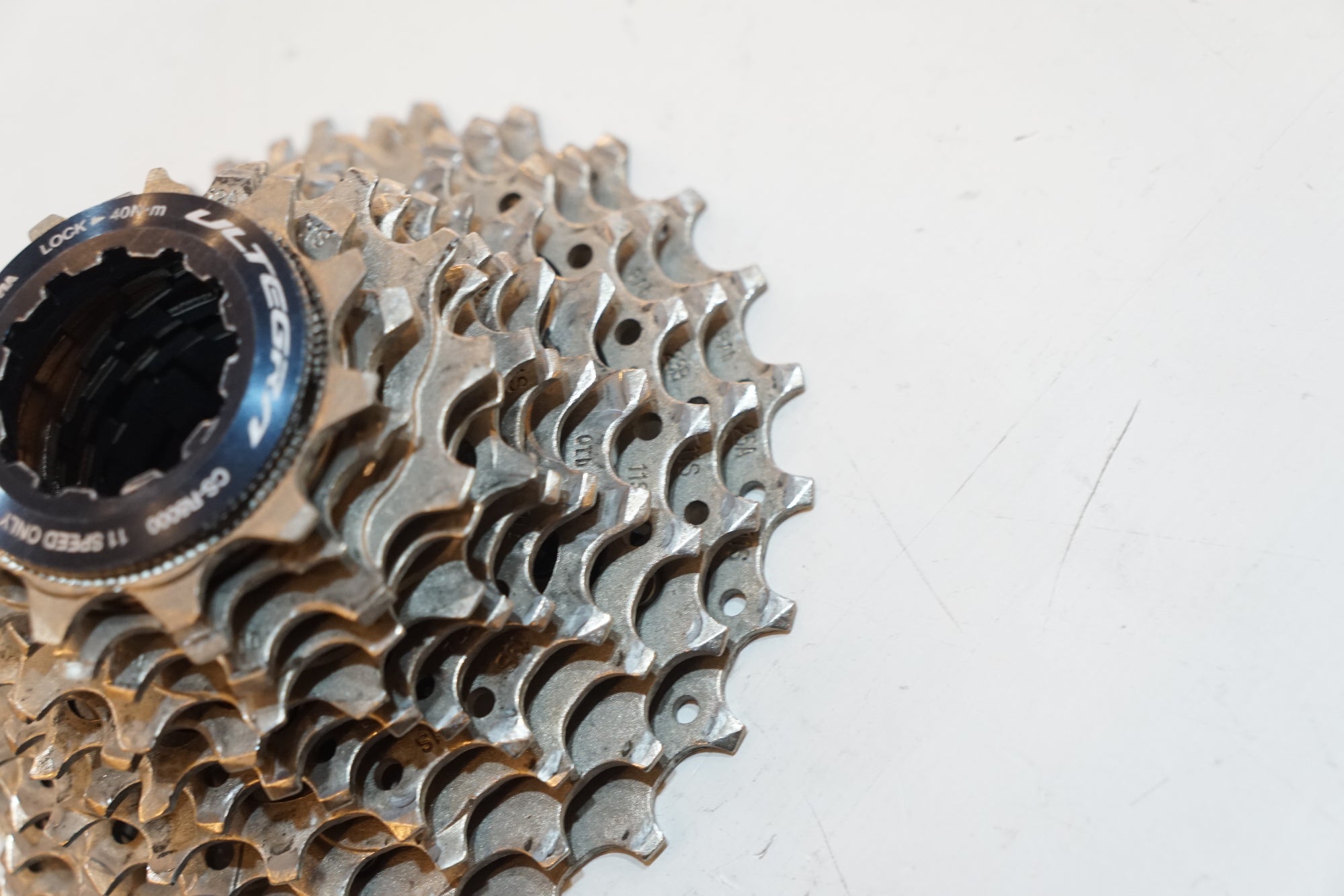 SHIMANO 「シマノ」 ULTEGRA CS-R8000 11-25T スプロケット / バイチャリ浦和ベース