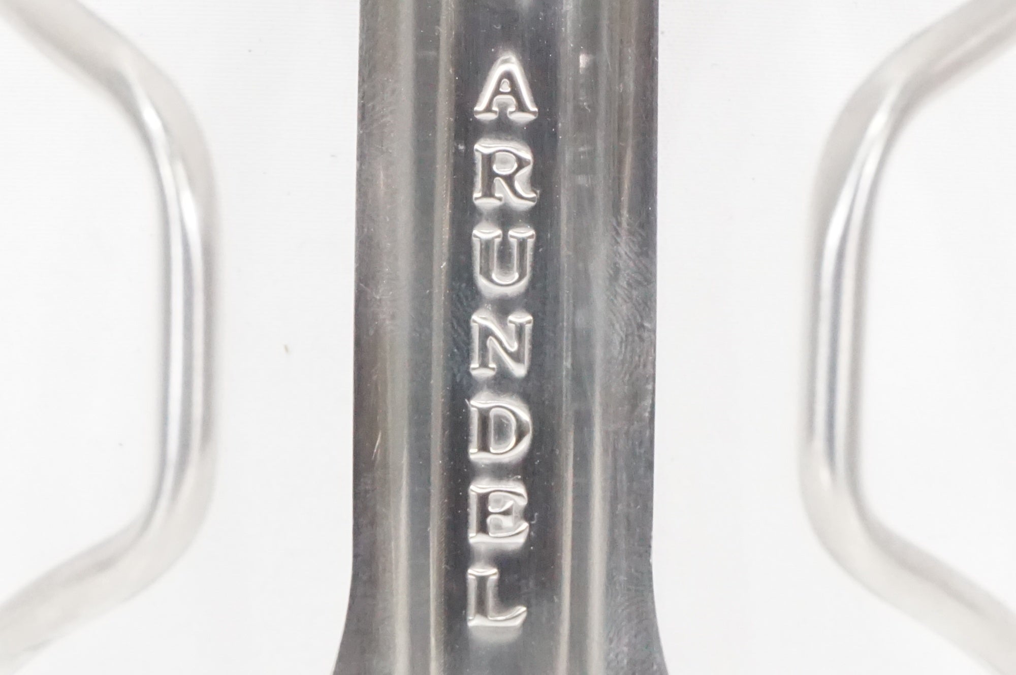 ARUNDEL 「アランデル」 ボトルケージ / AKIBA店