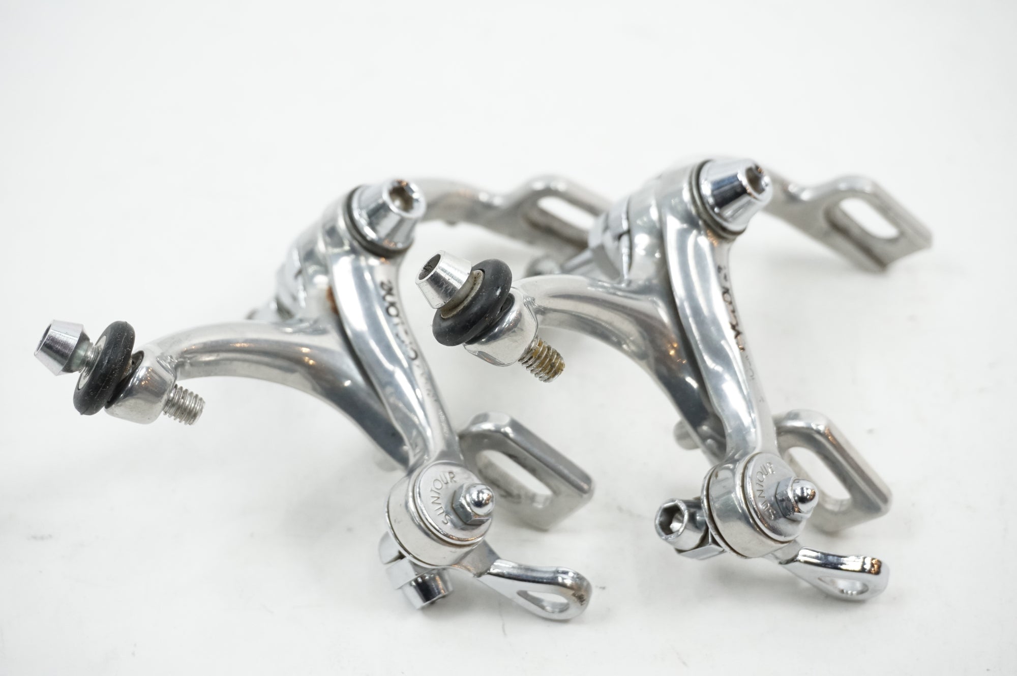 SUNTOUR 「サンツアー」 CYCLONE キャリパーブレーキセット / 川越店