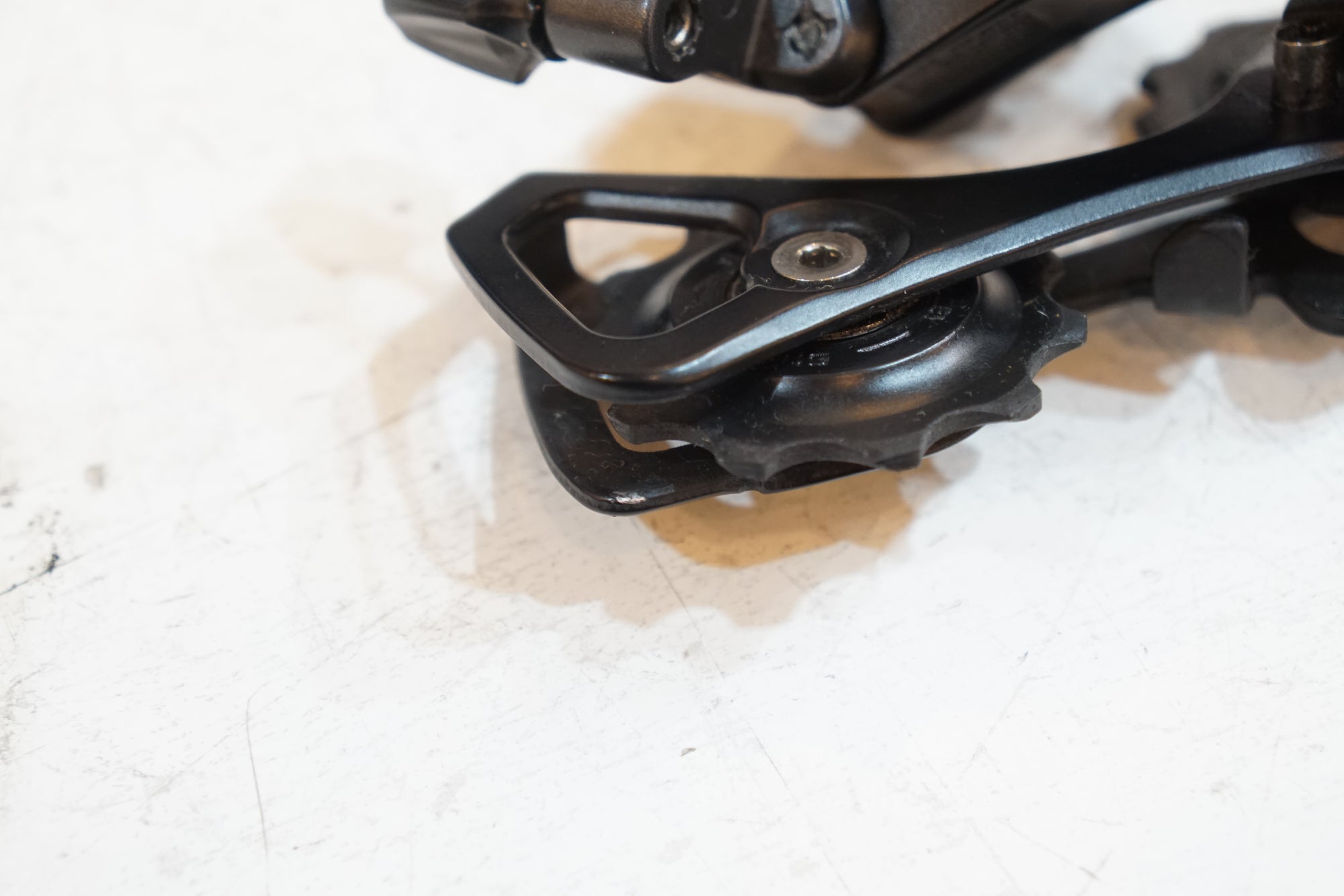 SHIMANO 「シマノ」 ULTEGRA RD-6700 リアディレイラー / バイチャリ浦和ベース