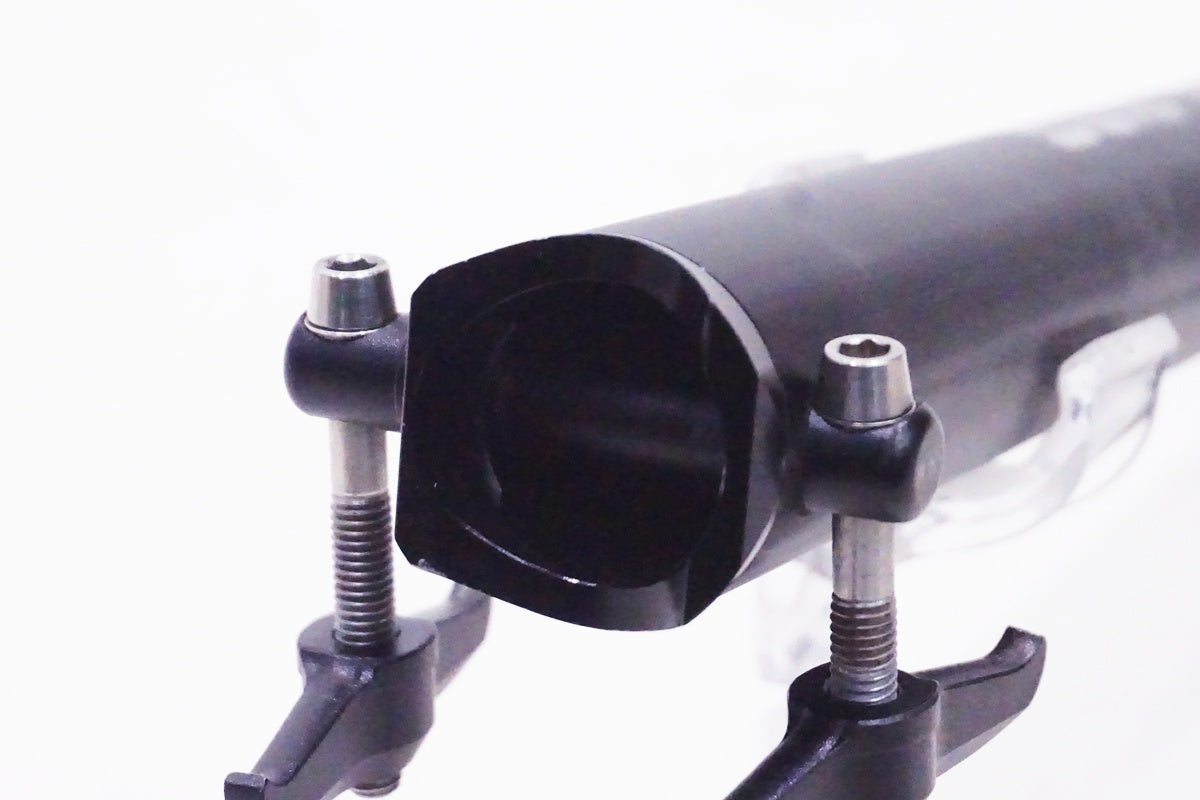 KCNC「ケーシーエヌシー」 LITE WING 7000 φ33.9 550mm シートポスト/ 京都西院店