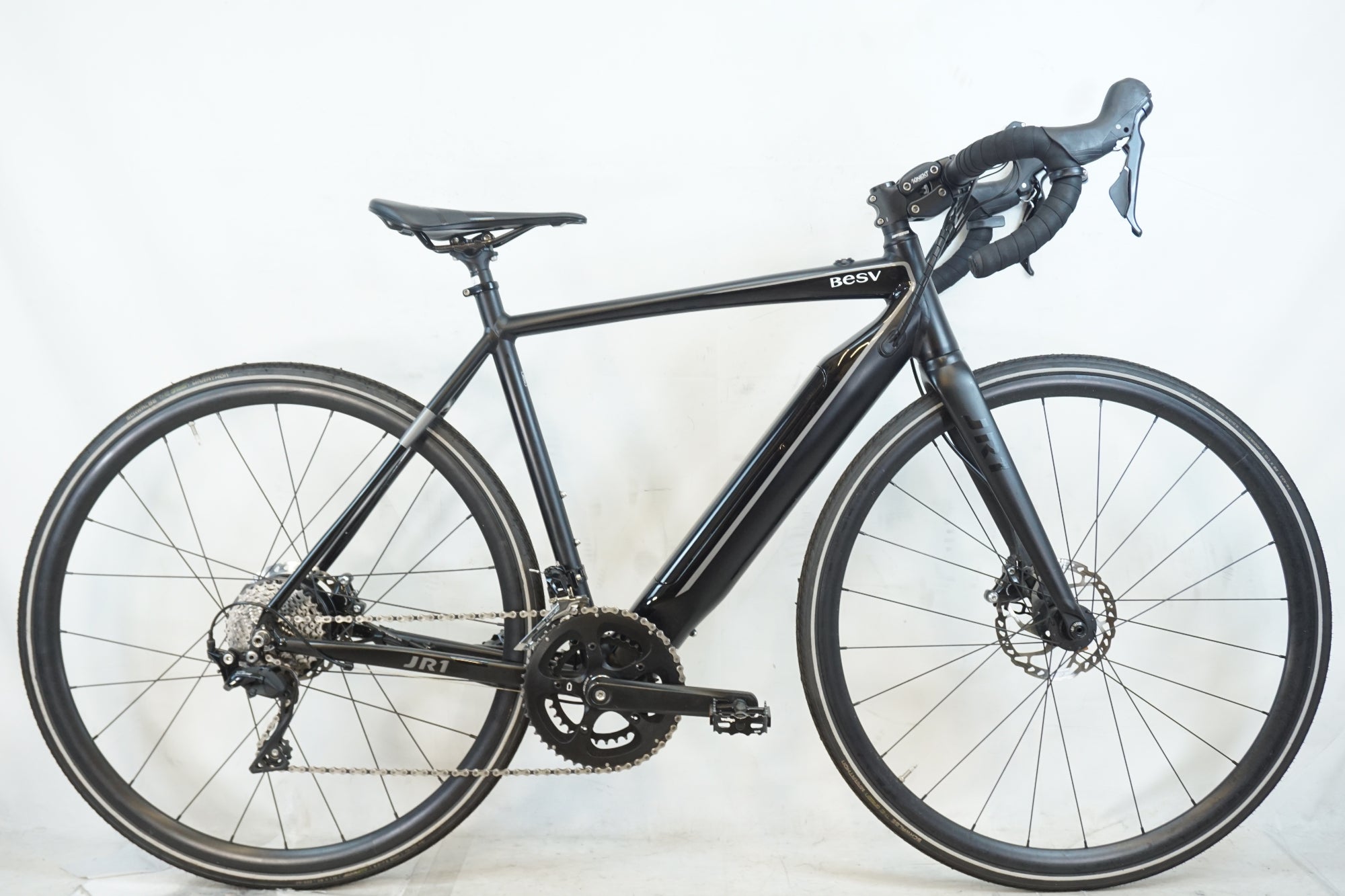 BESV 「ベスビー」 JR1 2021年モデル 700C e-BIKE / 有明ガーデン店
