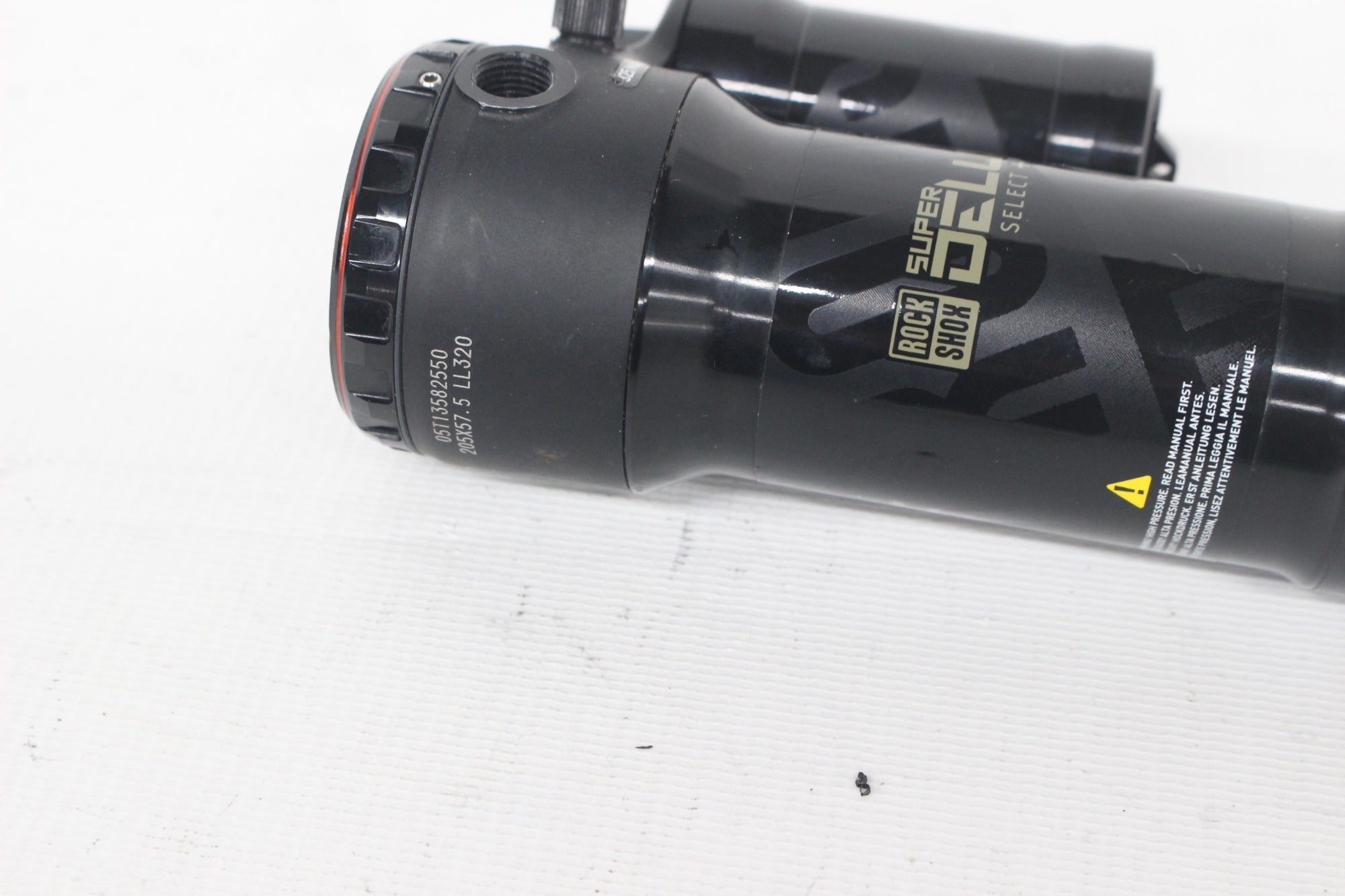 RockShox 「ロックショックス」 Deluxe Select Trunnion