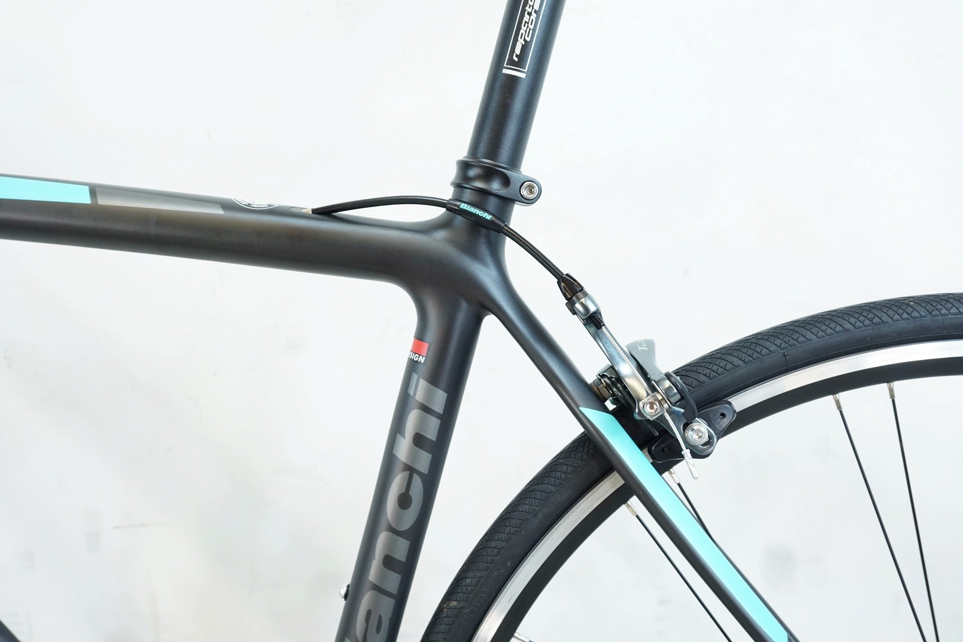 BIANCHI 「ビアンキ」 SEMPRE PRO 2018年モデル ロードバイク / 有明