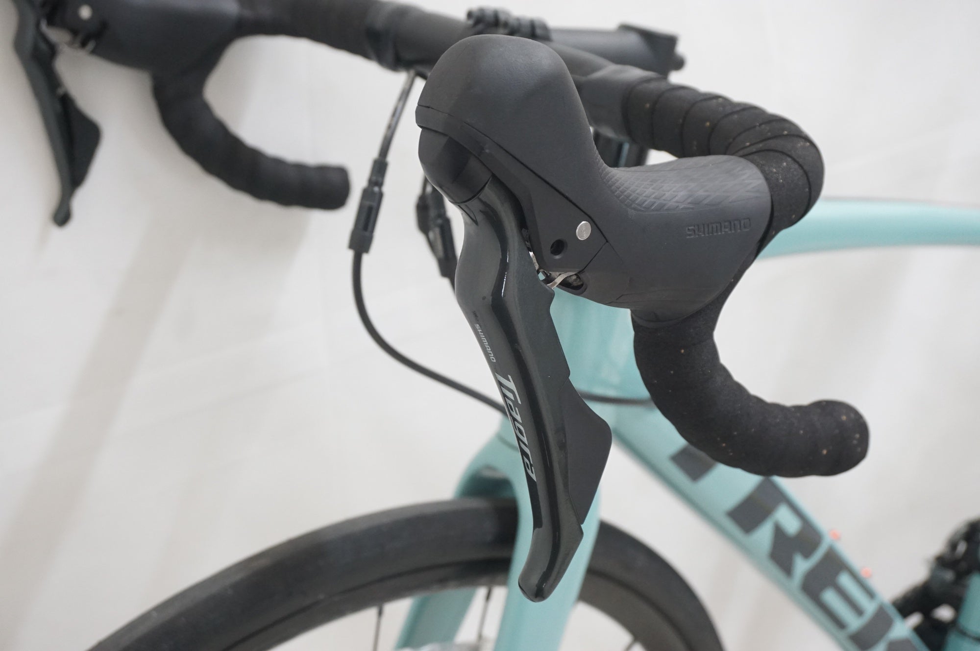 TREK 「トレック」 DOMANE AL4 DISC 2023年モデル ロードバイク / 福岡店