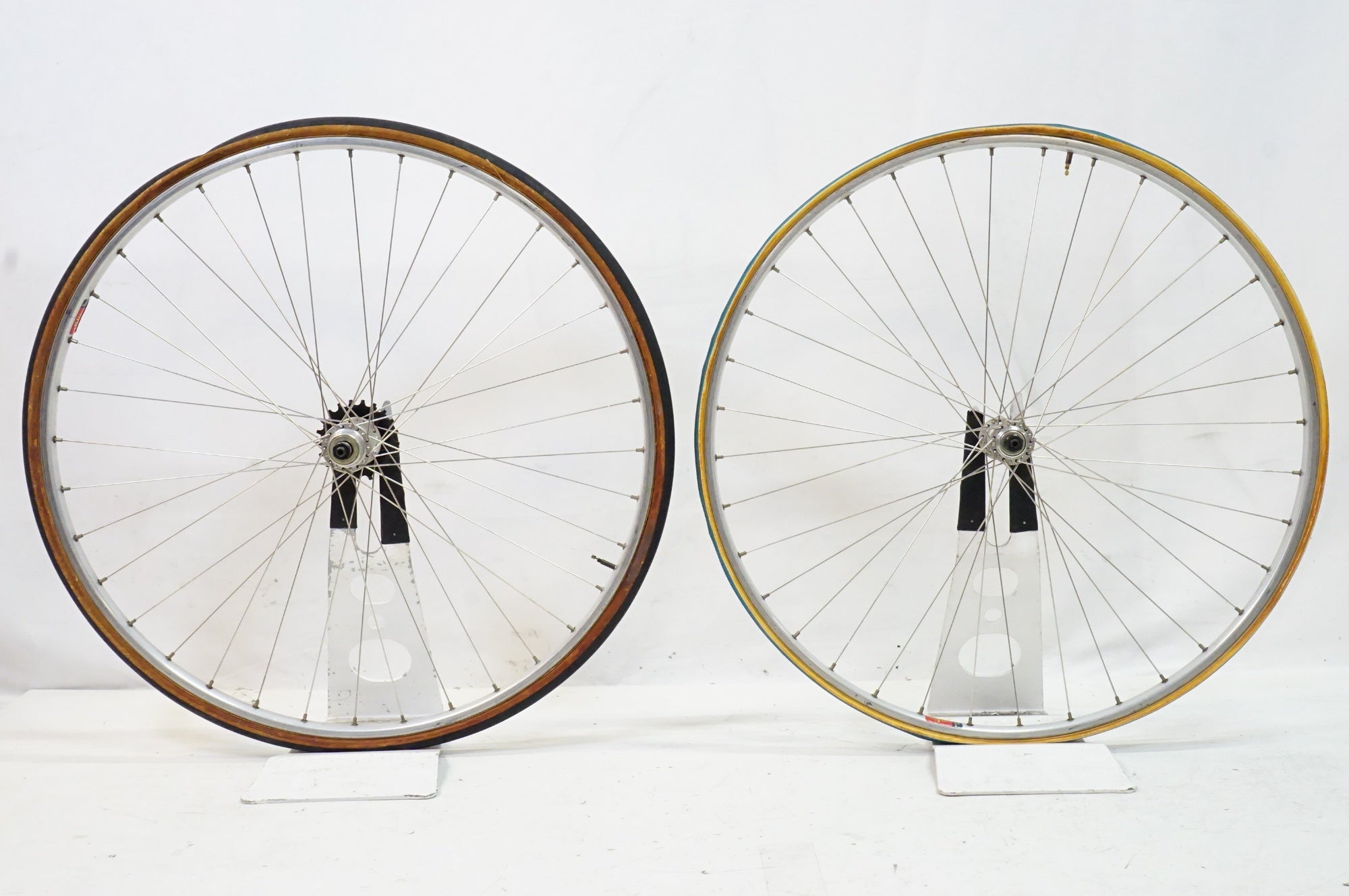 MAVIC AKSIUM 前後セットホイール シマノハブ マビック MAVIC アクシウムレース AKSIUM RACE ホイール前後