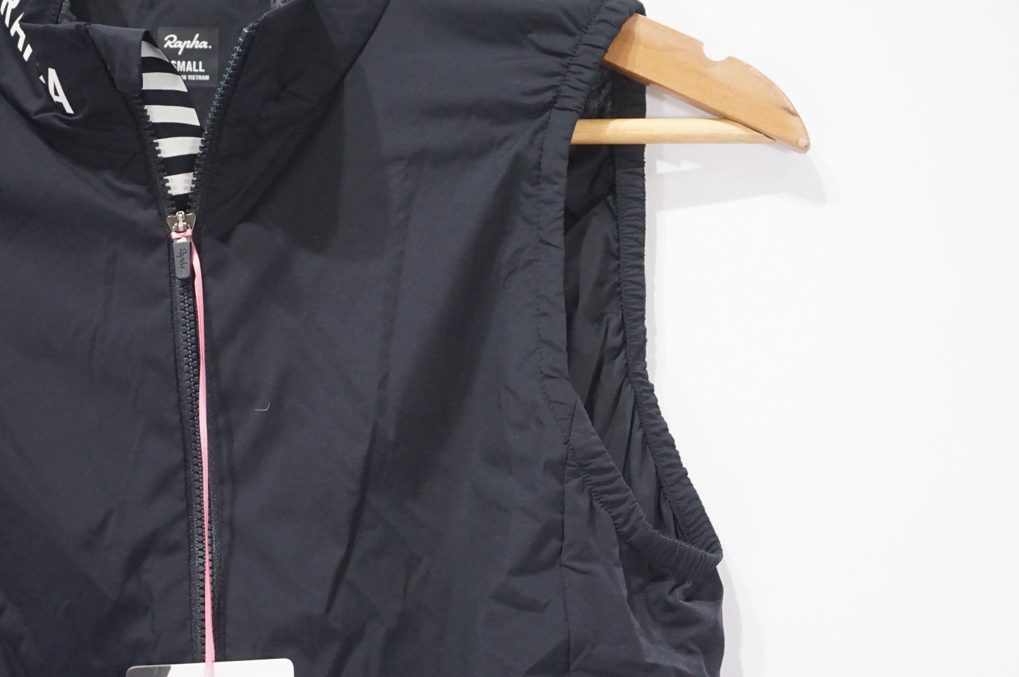 Rapha（ラファ） ジレ　 Sサイズ ブラック/レッド メンズ ブルベ ジレ | Rapha