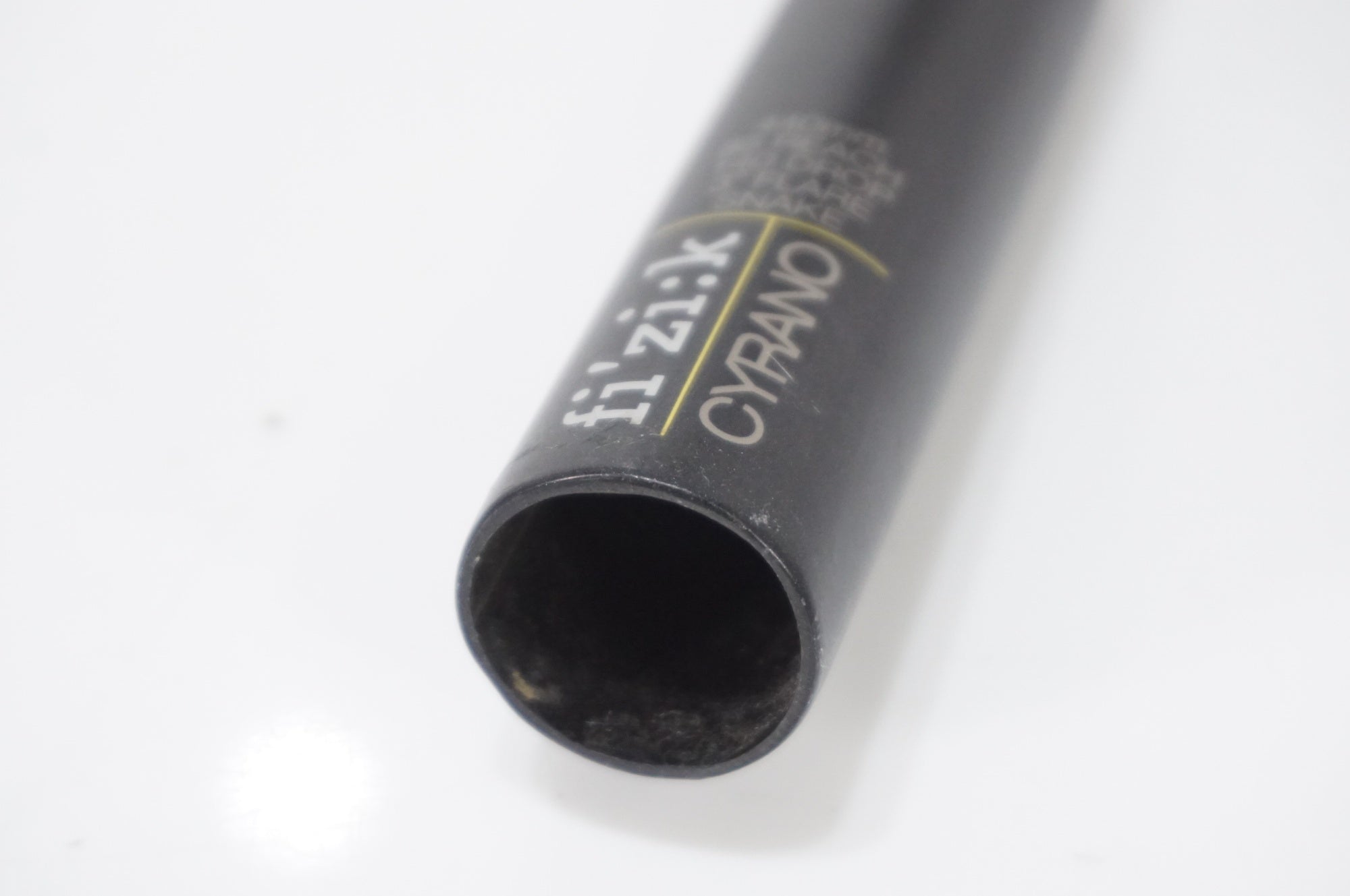 FIZIK 「フィジーク」 CYRANO 00 SPINE CONCEPT φ31.8 440mm ハンドル / AKIBA店