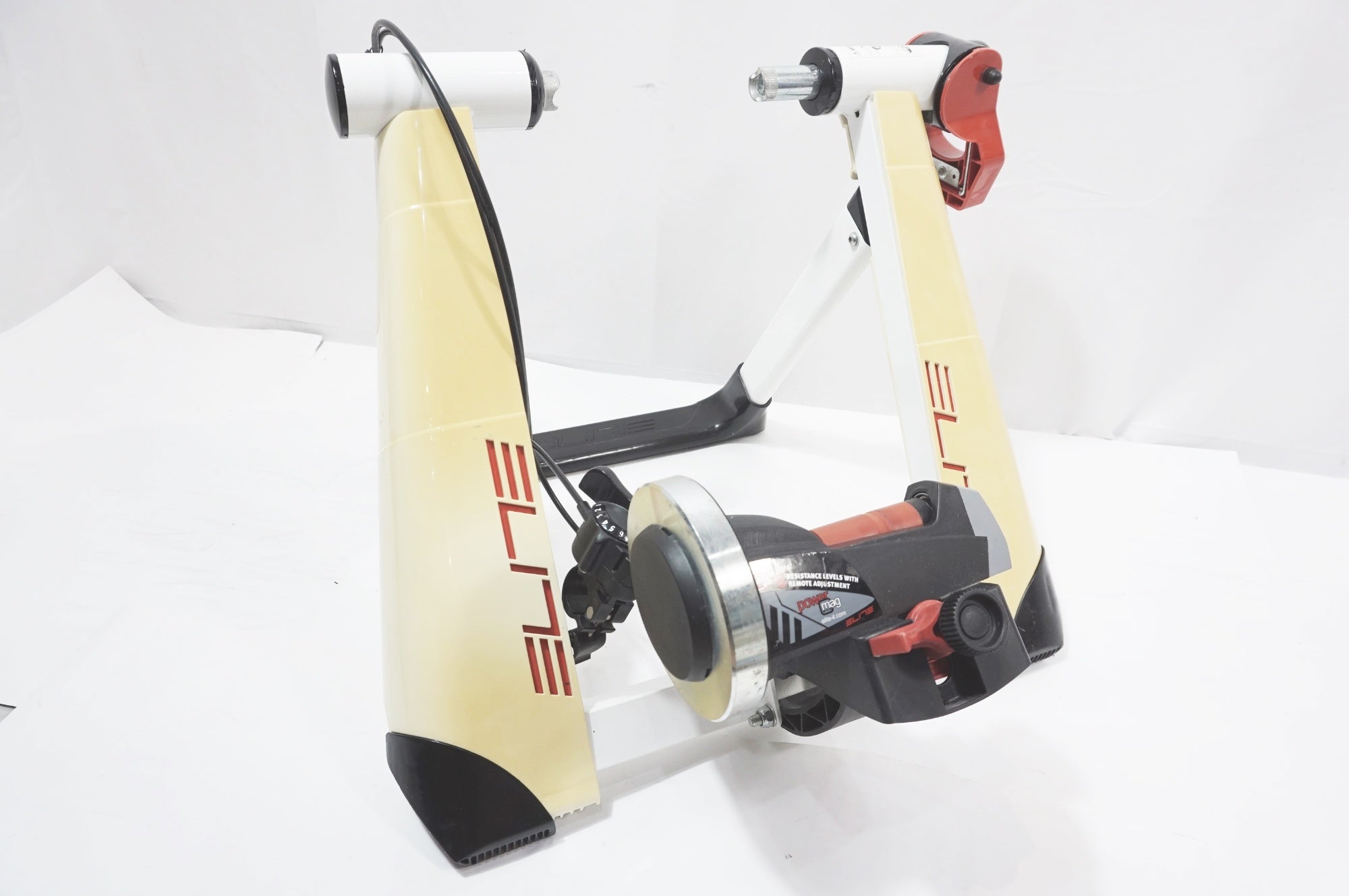 ELITE 「エリート」 NOVO POWER MAG サイクルトレーナー / バイチャリ世田谷店