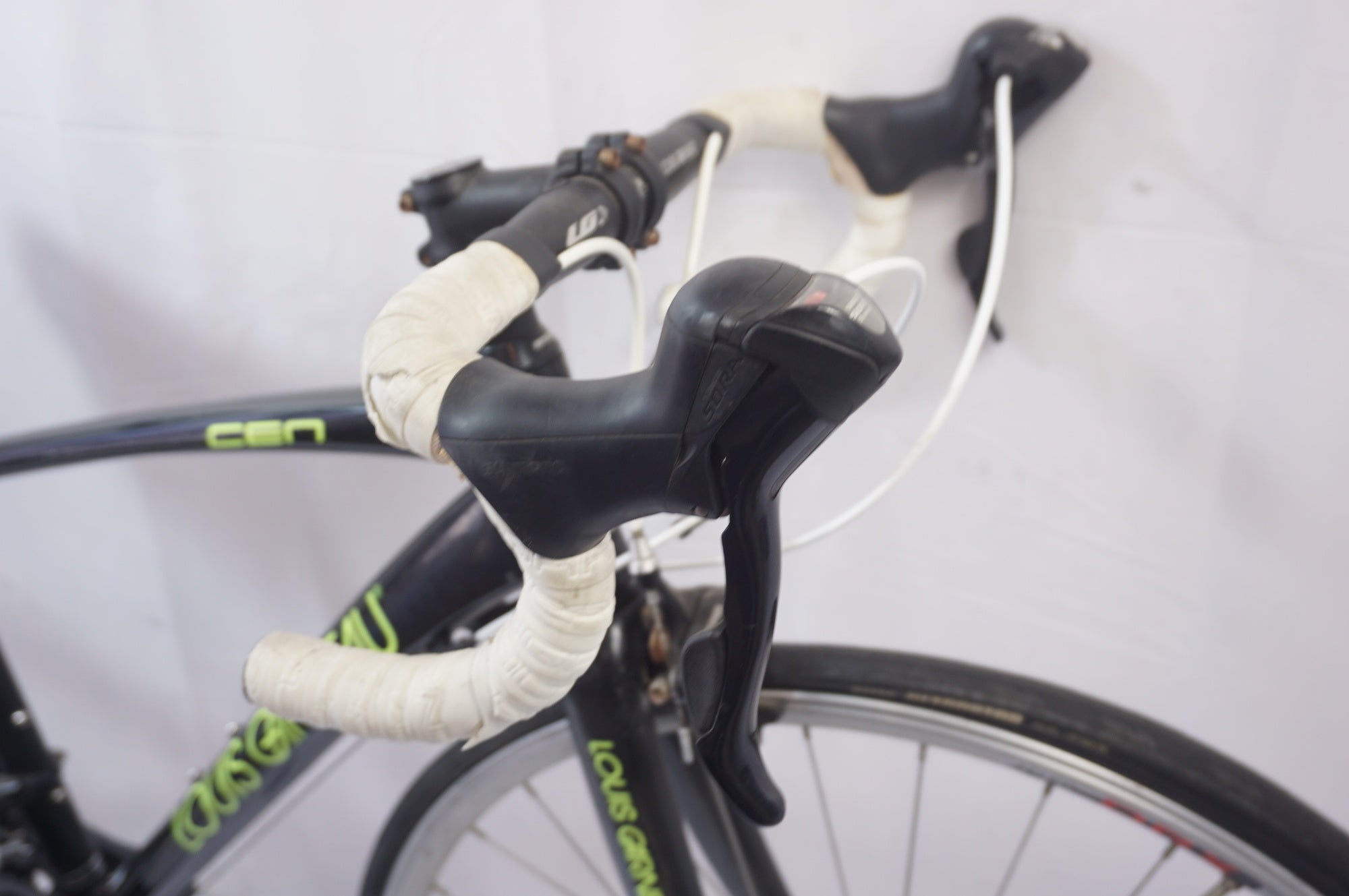 ジャンク LOUIS GARNEAU 「ルイガノ」 LGS-CEN 2015年モデル ロード