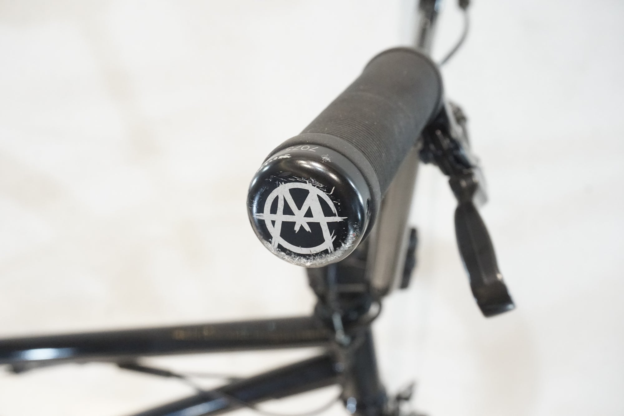 MOTELWORKS 「モーテルワークス」 AUX:E 2022年モデル 20インチ BMX / 横浜戸塚店