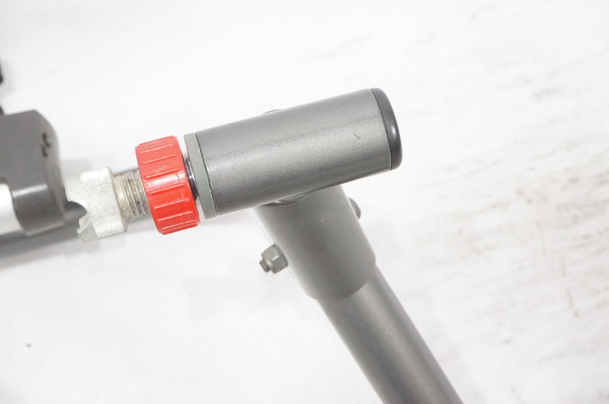 MINOURA 「ミノウラ」 V130 サイクルトレーナー / AKIBA店