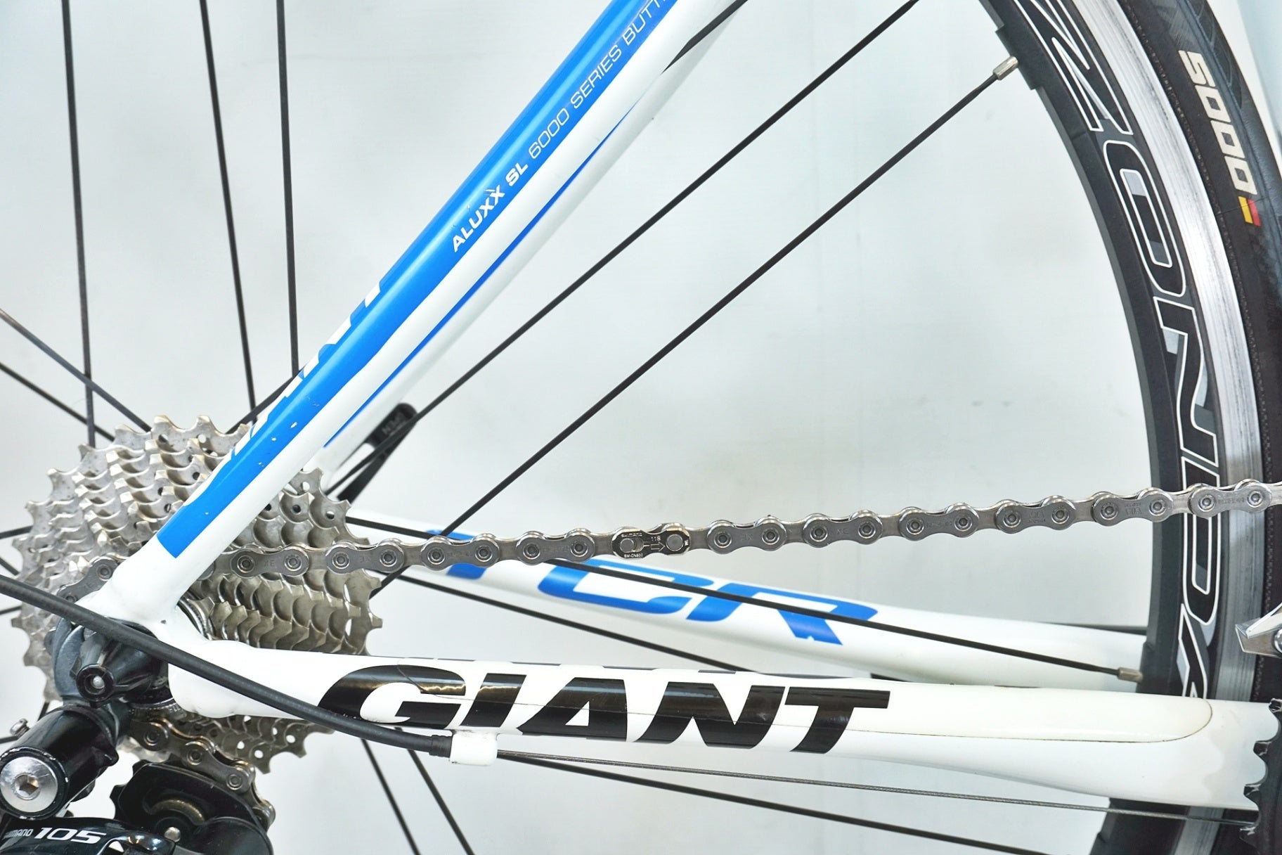 GIANT 「ジャイアント」 TCR 2010年モデル ロードバイク / 有明ガーデン店
