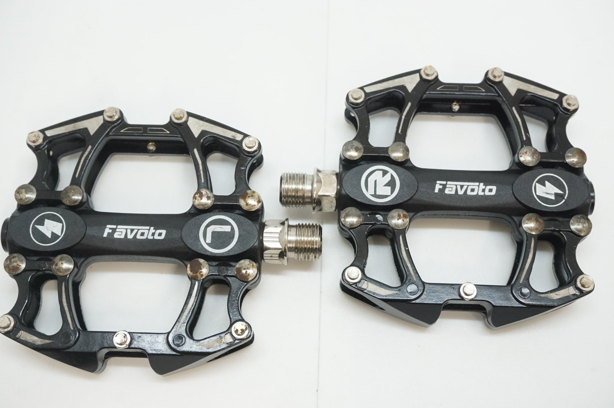 FAVOTO ペダル / 福岡店