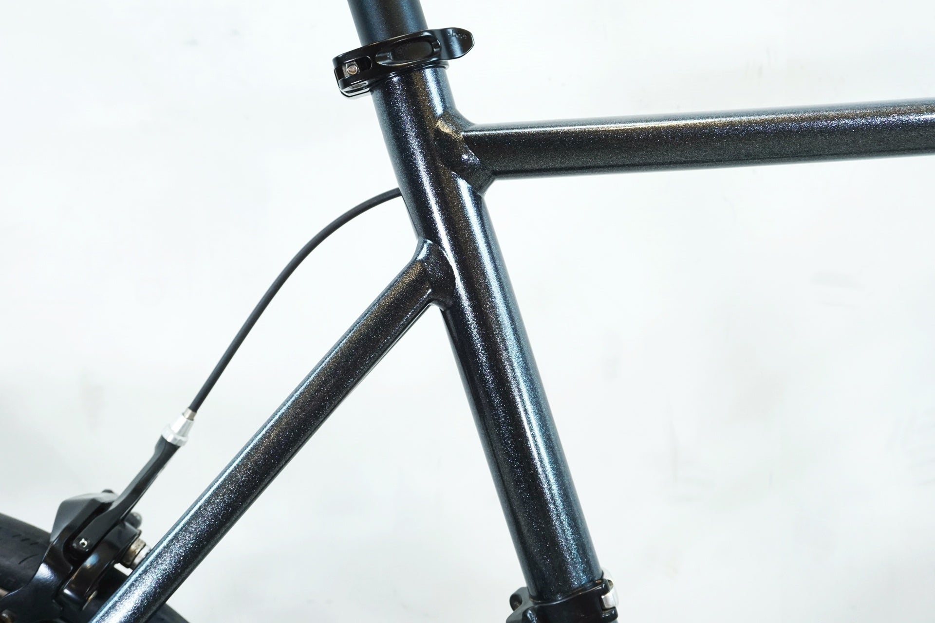 GIANT 「ジャイアント」 IDIOM1 2024年モデル ミニベロ / 有明ガーデン店