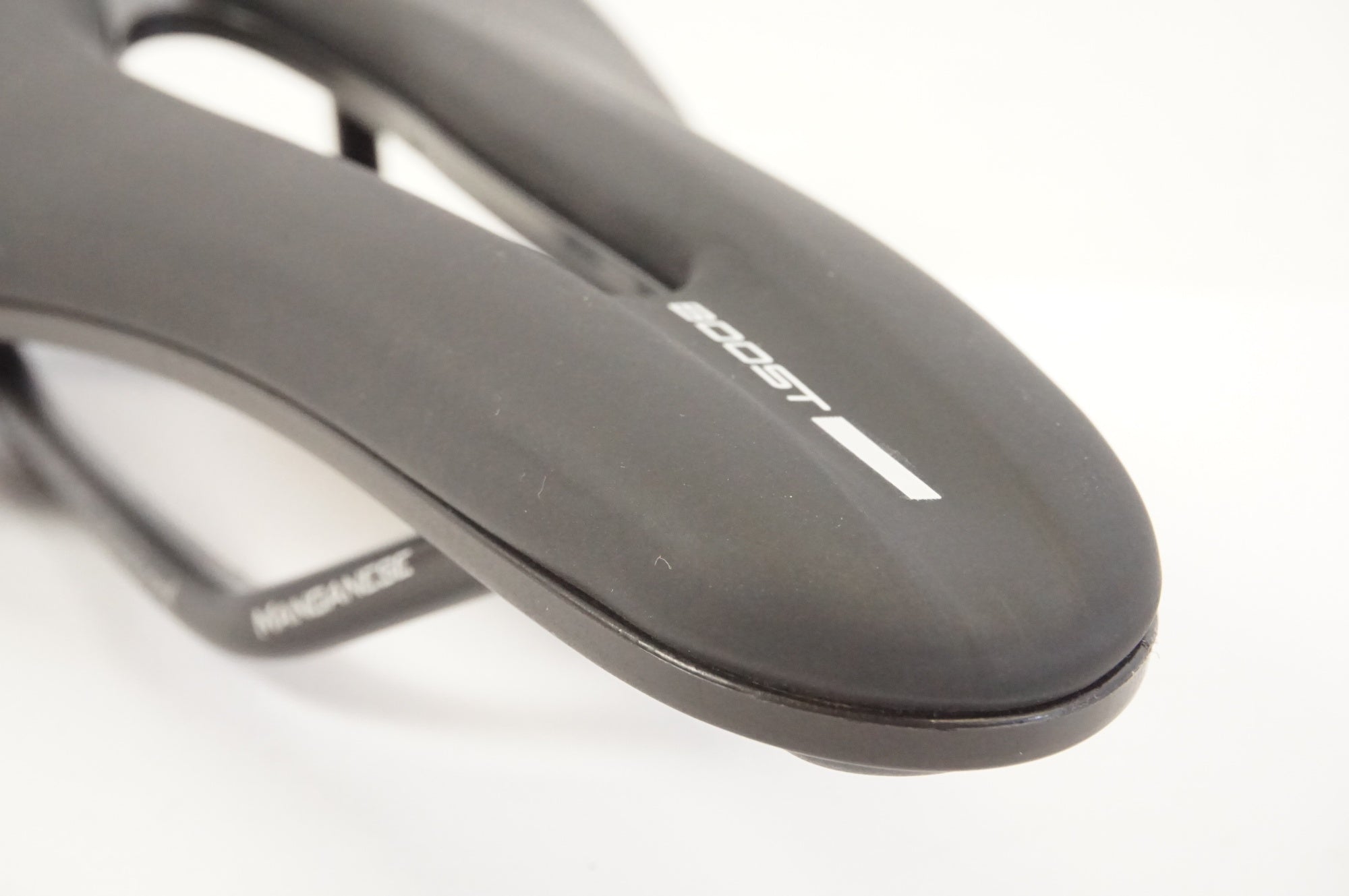 SELLE ITALIA 「セライタリア」 NOVUS BOOST EVO SUPERFLOW