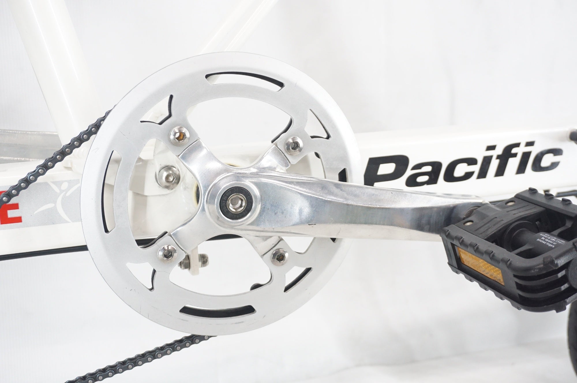 小さい車体ながら本格派の折り畳み自転車! Pacific Bycles CARRY