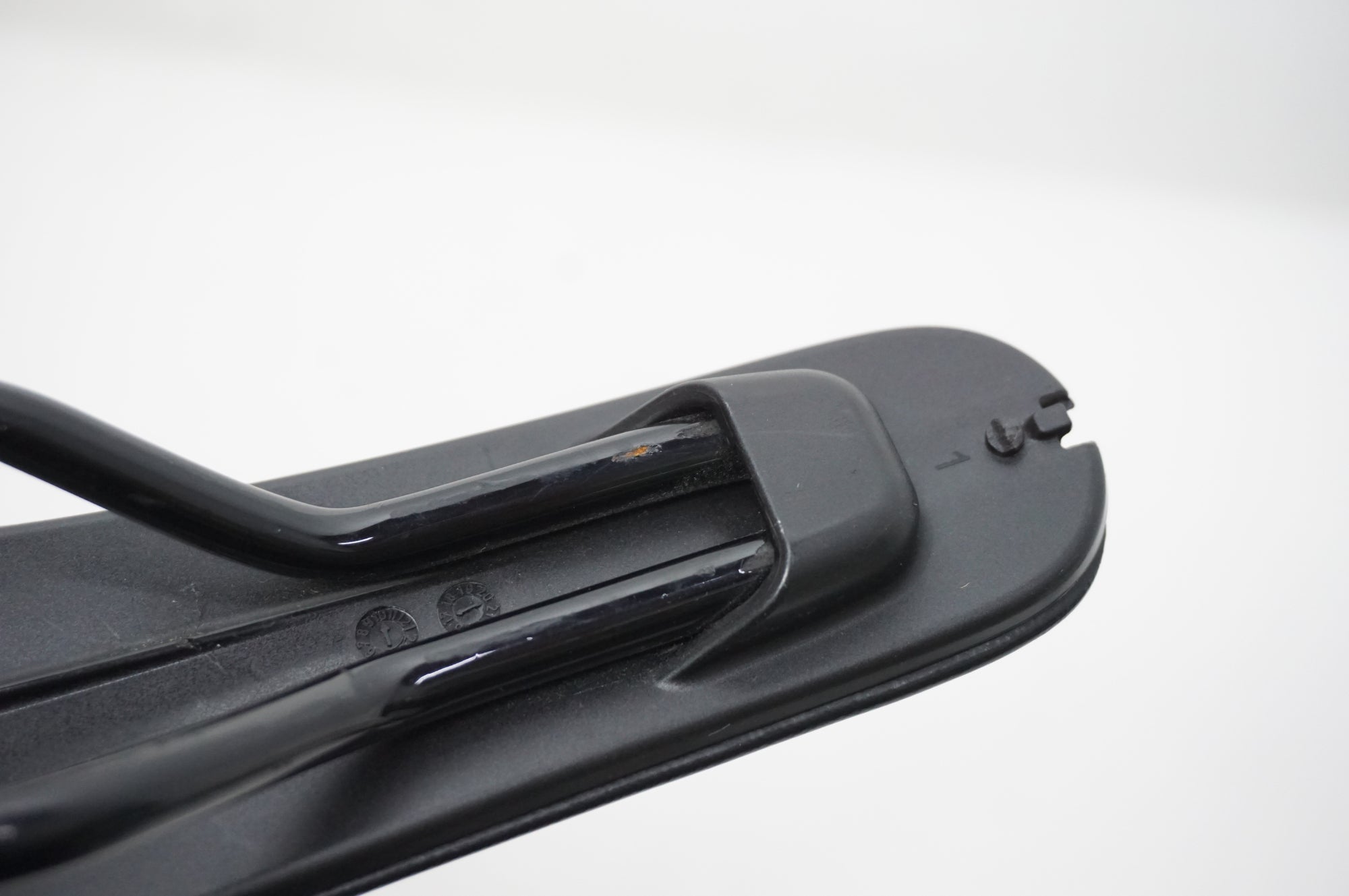 FIZIK 「フィジーク」 ANTARES R5 サドル / 川越店