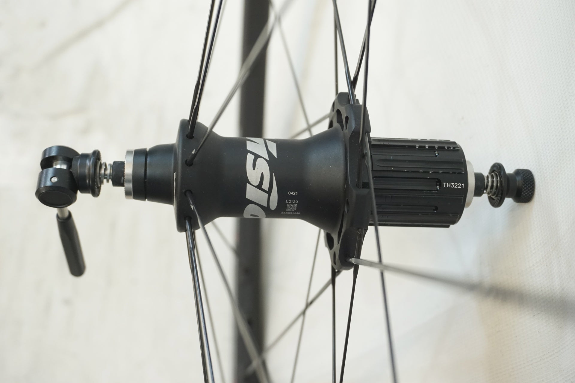 VISION 「ビジョン」 TRIMAX 25KB シマノ 11S ホイールセット / 有明