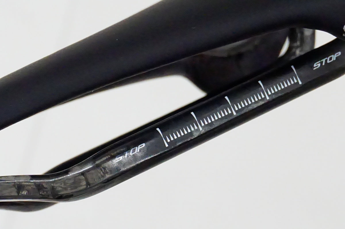 SELLE ITALIA 「セライタリア」 SLR KIT CARBONIO FLOW サドル / 名古屋大須店