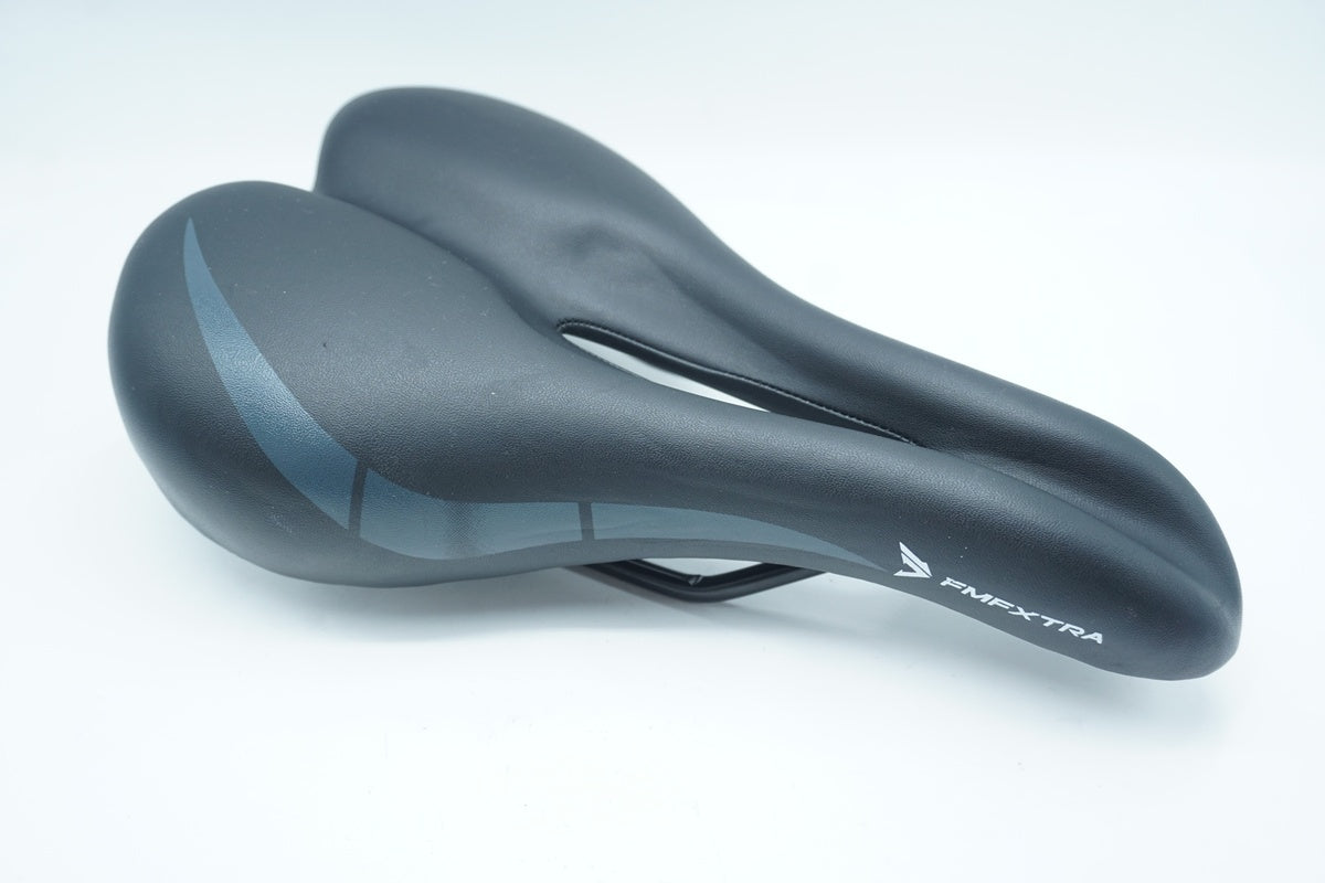 FMFXTRA「エフエムエフエクストラ」 サドル/ 京都西院店