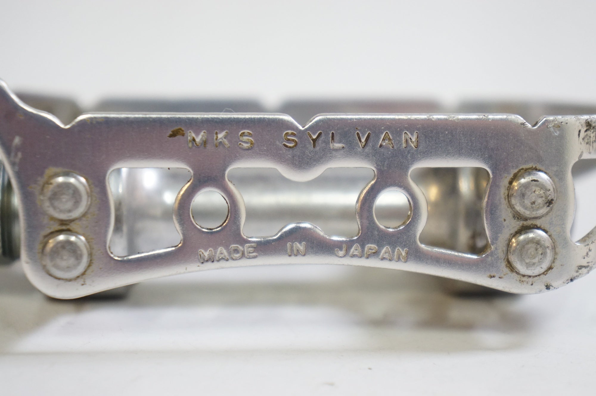 中古品⭐︎ MKS SYLVAN ROADペダル 三ヶ島 MKS SYLVAN ROAD ペダル - メルカリ