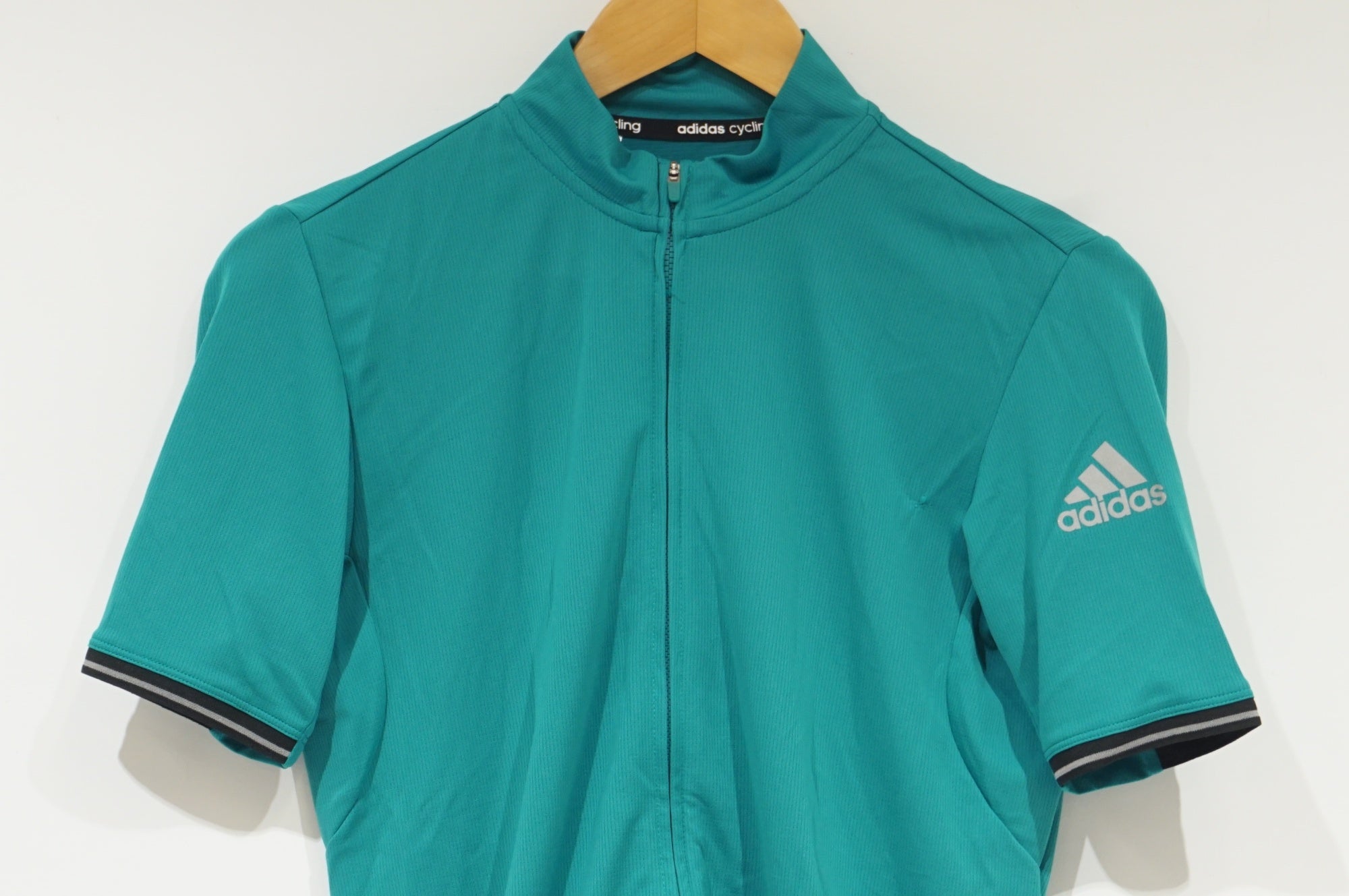 ADIDAS 「アディダス」 Lサイズ 半袖ジャージ / 浜松店