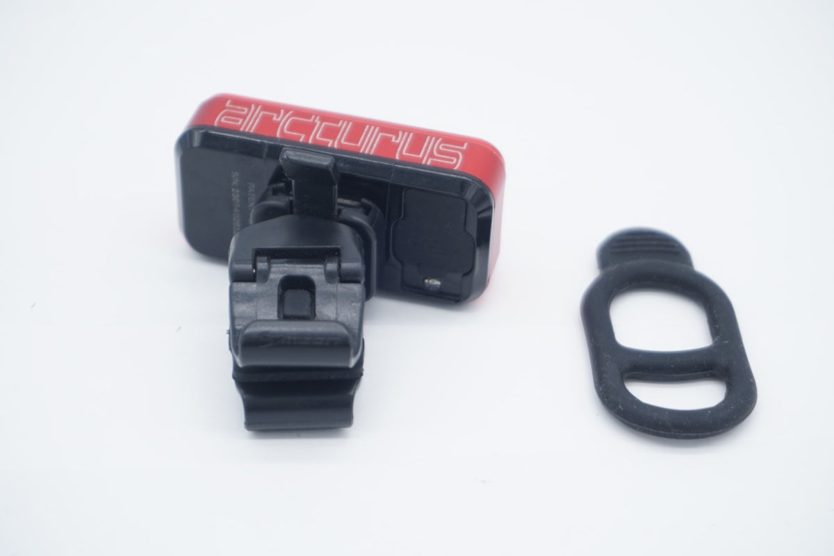 MOON 「ムーン」 ARCTURUS リアライト / 滋賀大津店