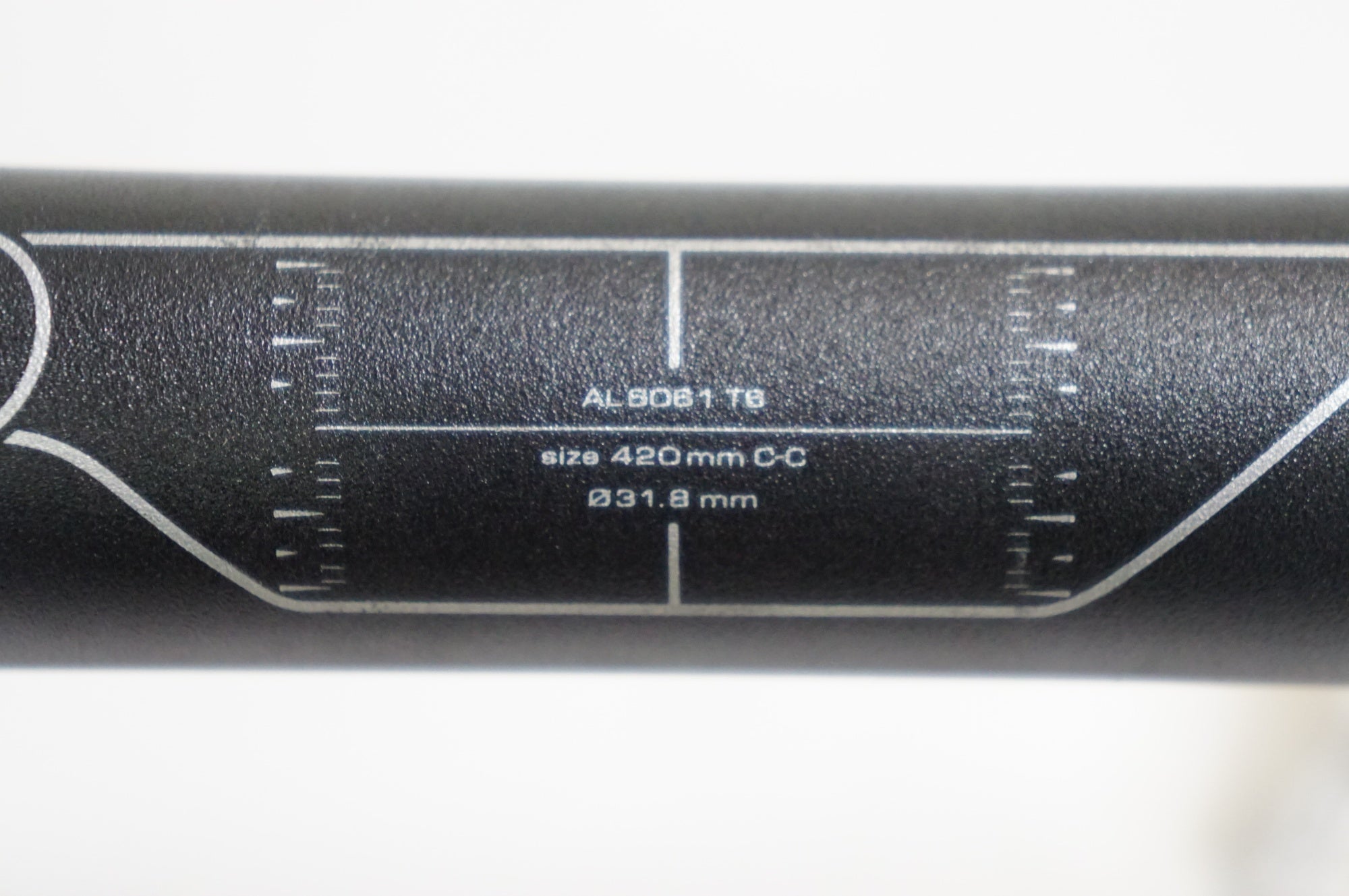 SHIMANO 「シマノ」 PRO LT φ31.8 420mm ハンドル / 熊谷本店
