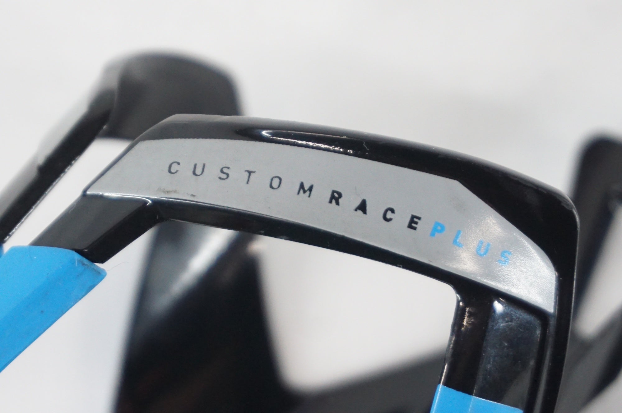 ELITE 「エリート」 CUSTOM RACE PLUS ボトルケージ / 阪急塚口店