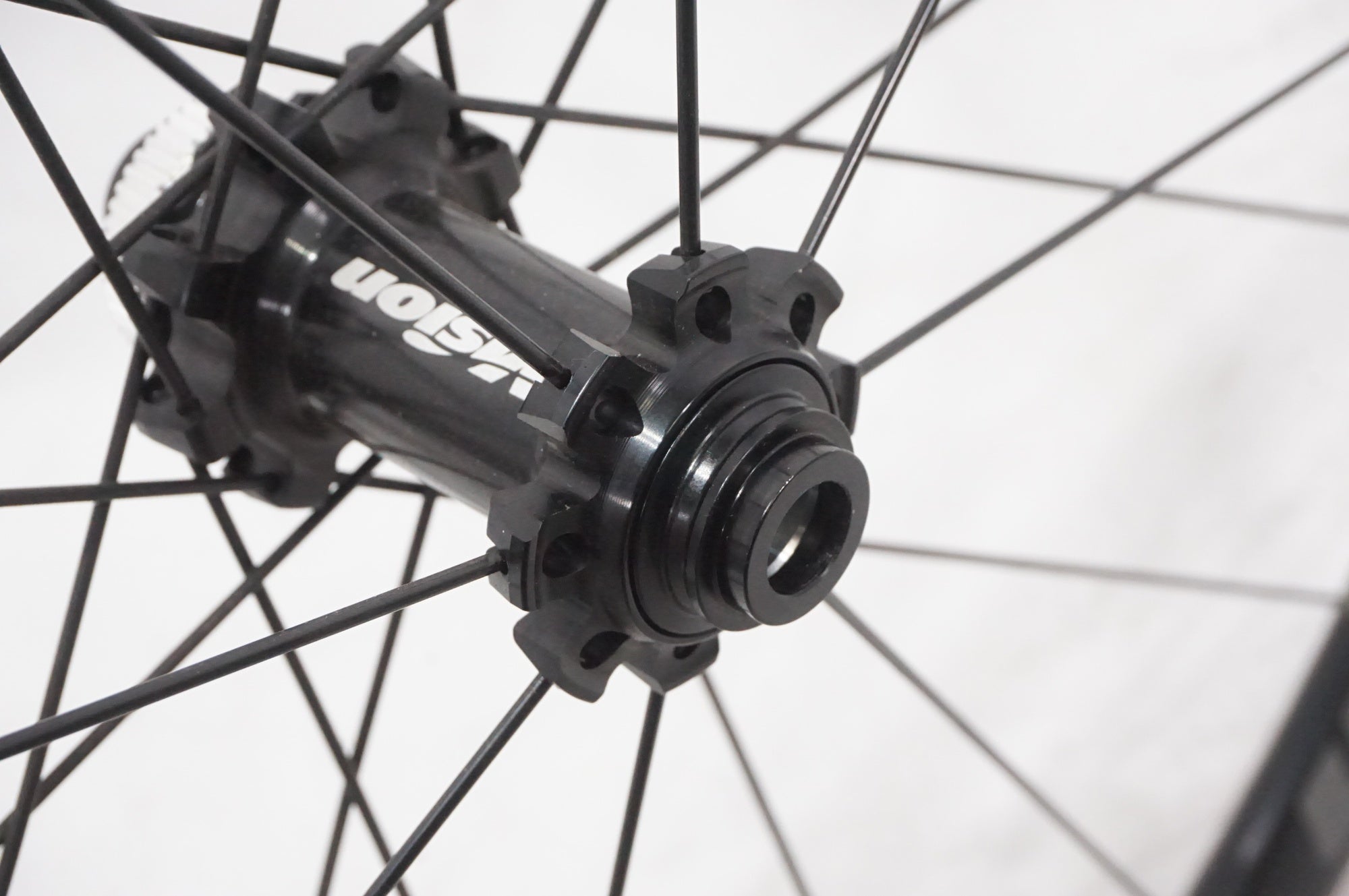 VISION 「ヴィジョン」 TEAM 30 DISC シマノ11速 ホイールセット / AKIBA店