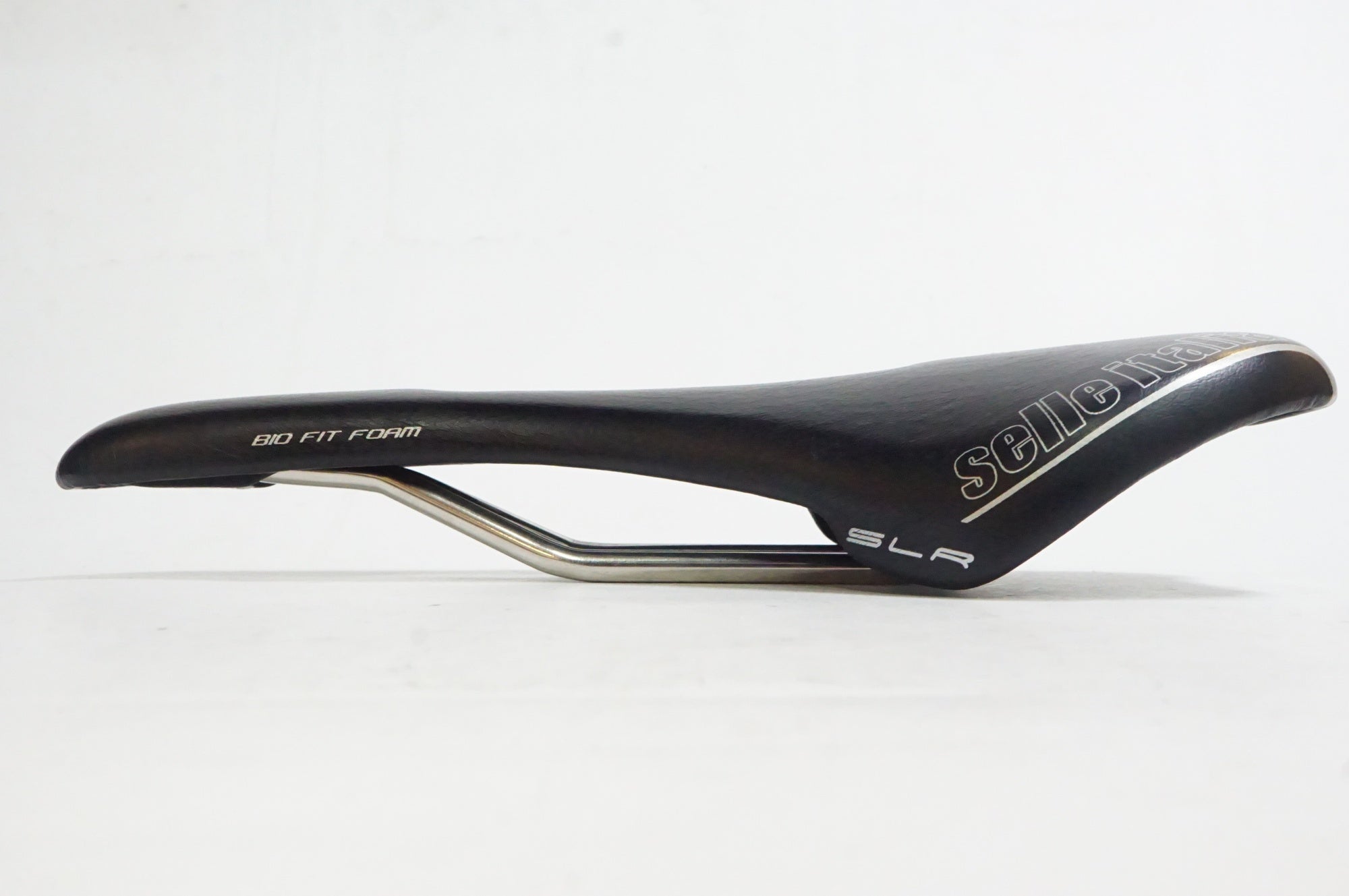 SELLE ITALIA 「セライタリア」 SLR サドル / 熊谷本店 ｜ バイチャリ