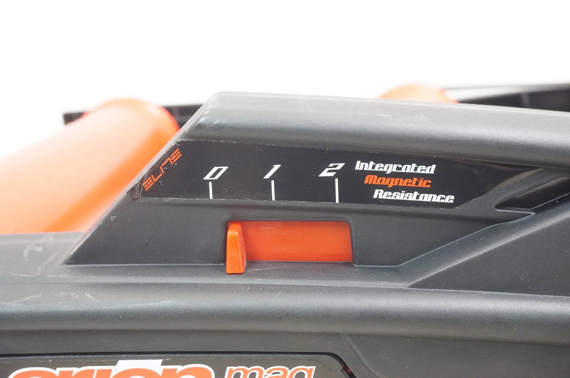 ELITE 「エリート」 ARION MAG 3本ローラー / 福岡店