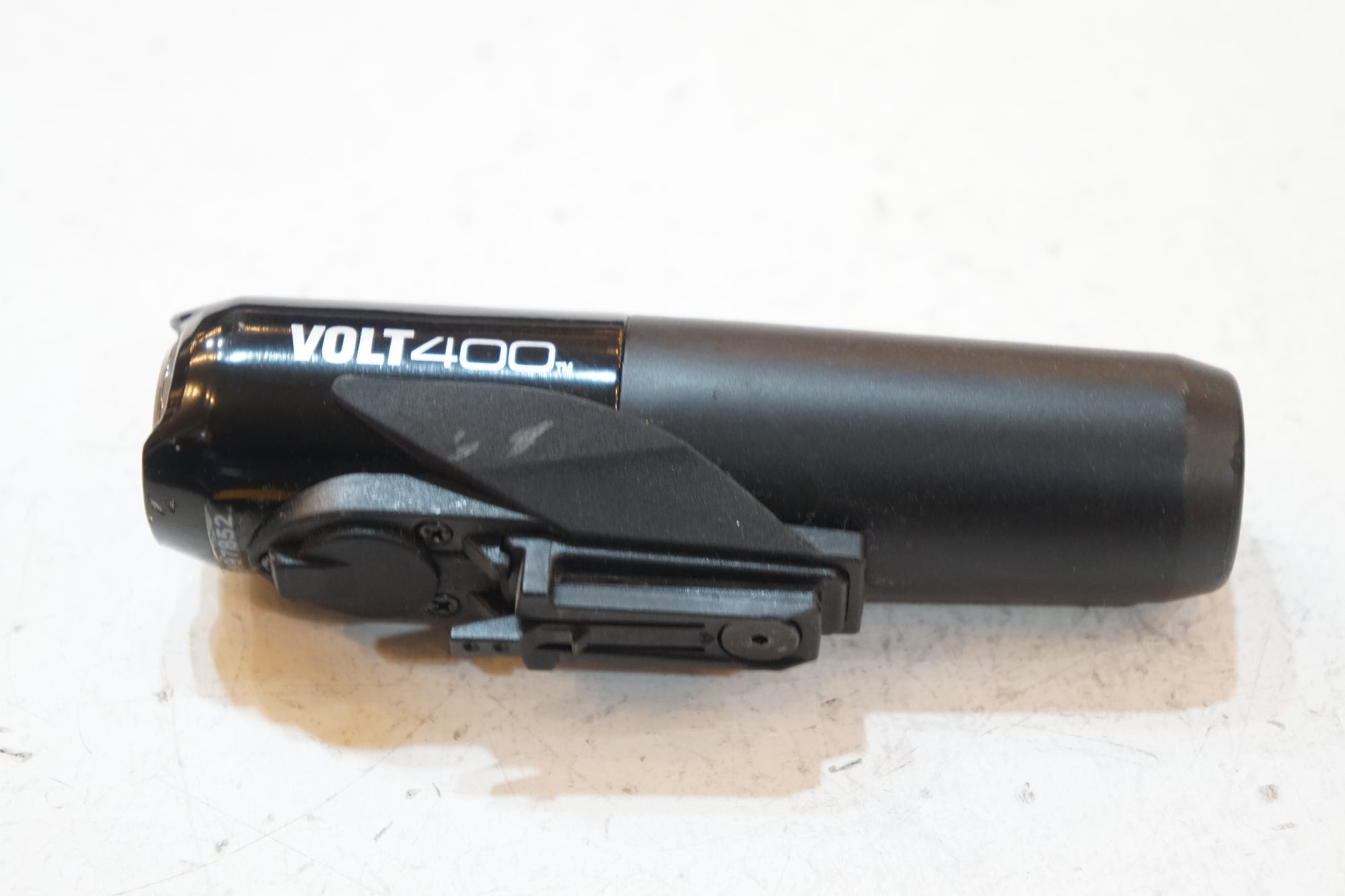 CATEYE 「キャットアイ」 VOLT400 フロントライト / バイチャリ浦和ベース