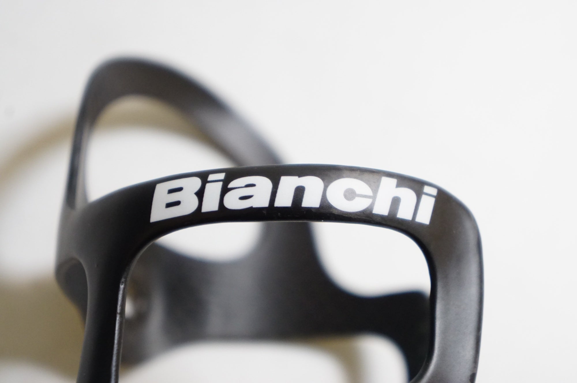 BIANCHI 「ビアンキ」 カーボンボトルケージ / 熊谷本店