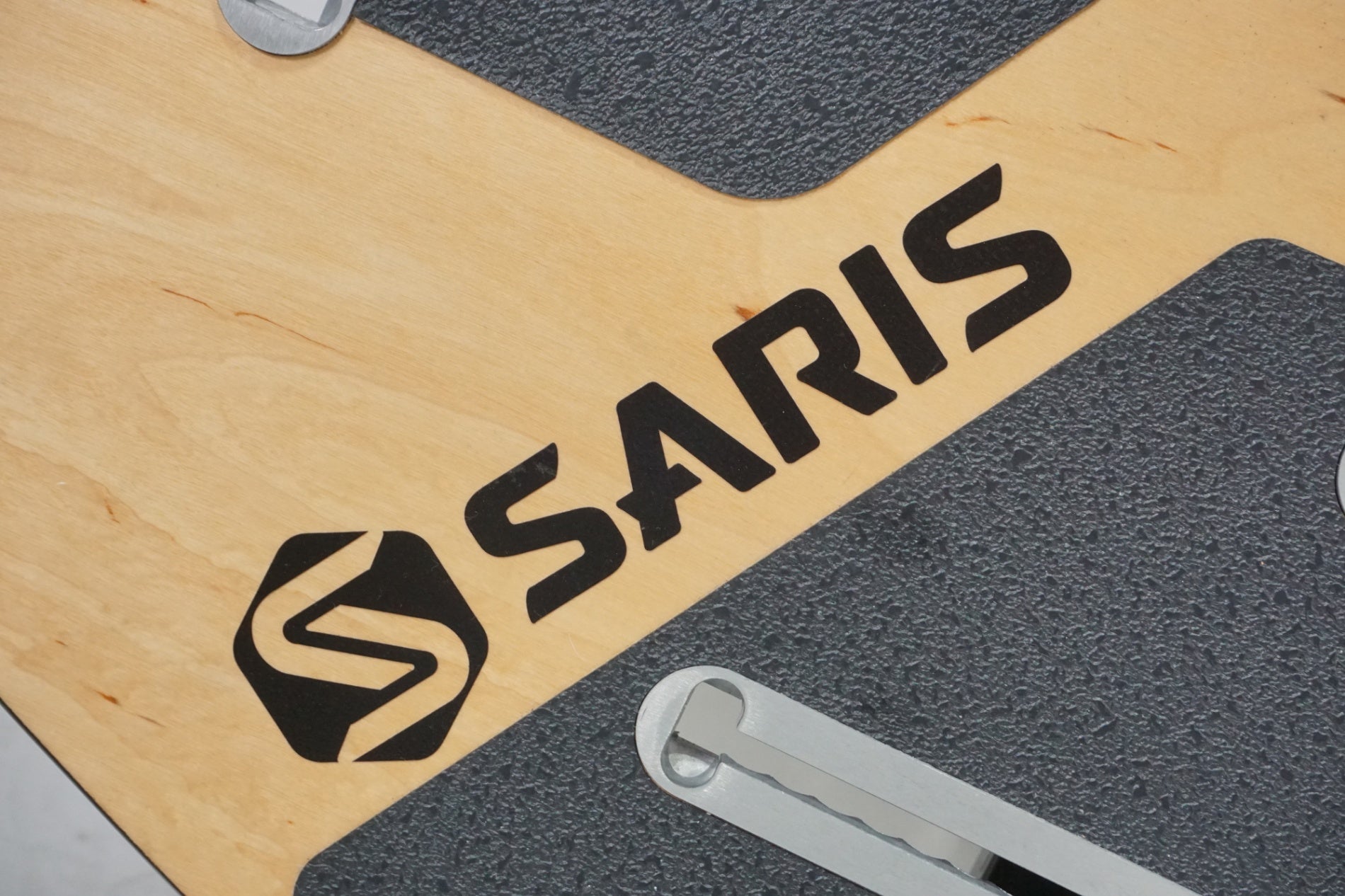 SARIS 「サリス」 MP1 モーションプラットフォーム / AKIBA店