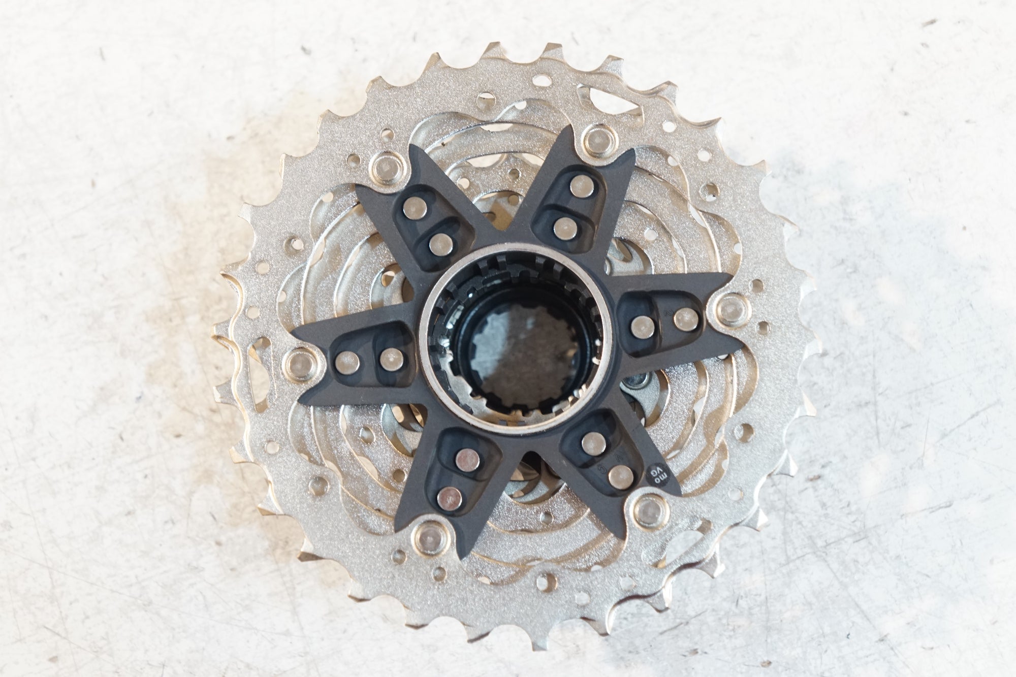 SHIMANO 「シマノ」 ULTEGRA CS-R8101 12S 11-28T スプロケット